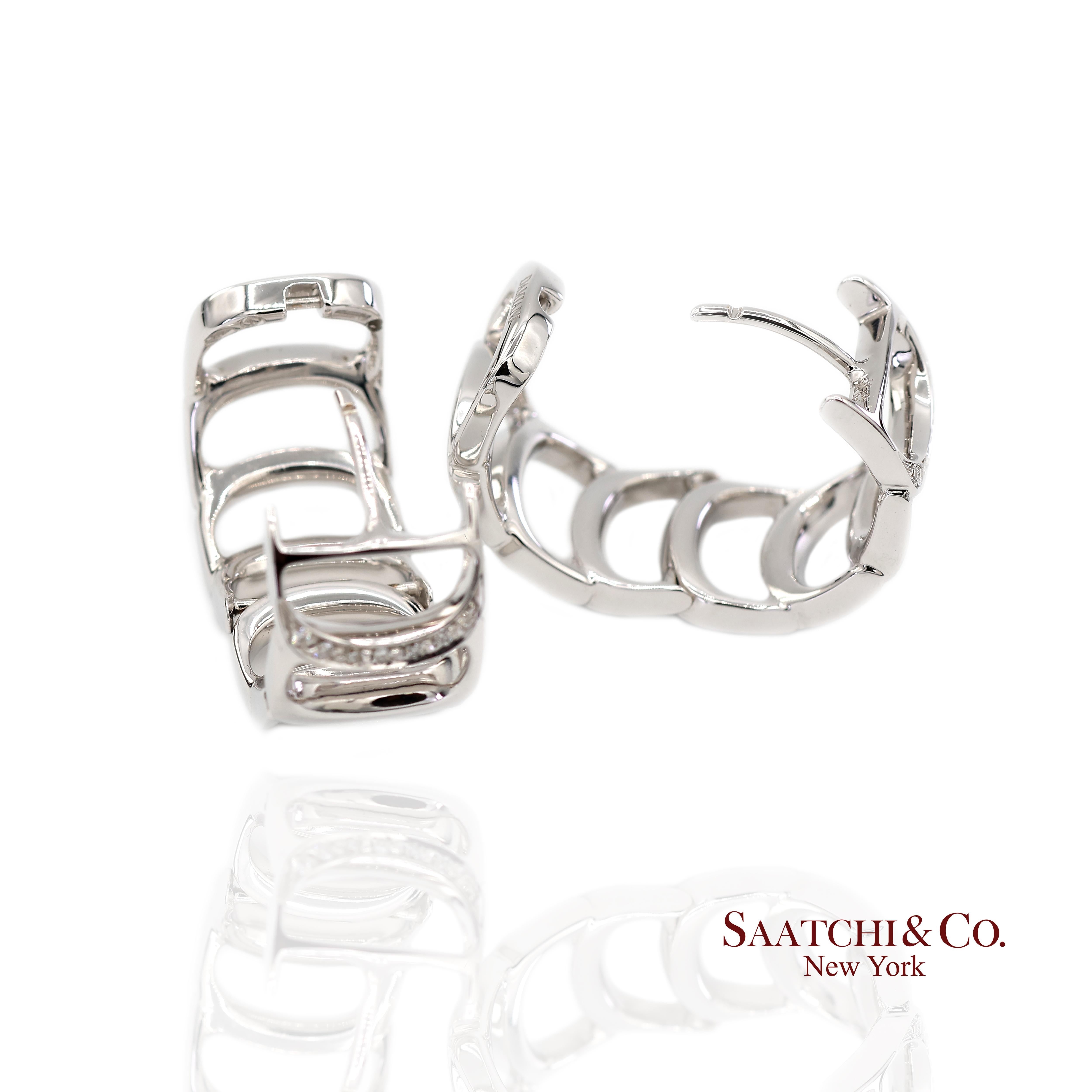 Boucles d'oreilles Damiani en or blanc 18 carats avec diamant naturel authentique en vente 4