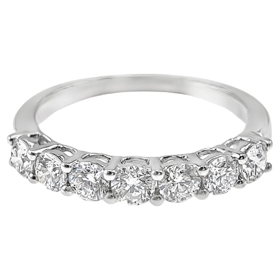 18K White Gold Natural Diamond Classic Engagement Fashion Ring