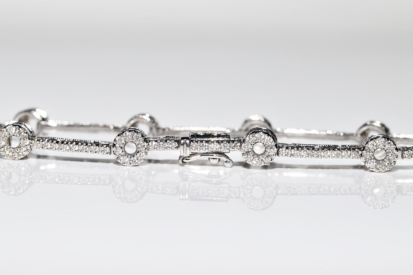 18k White Gold Natural Diamond Decorated Tennis Bracelet For Sale 1