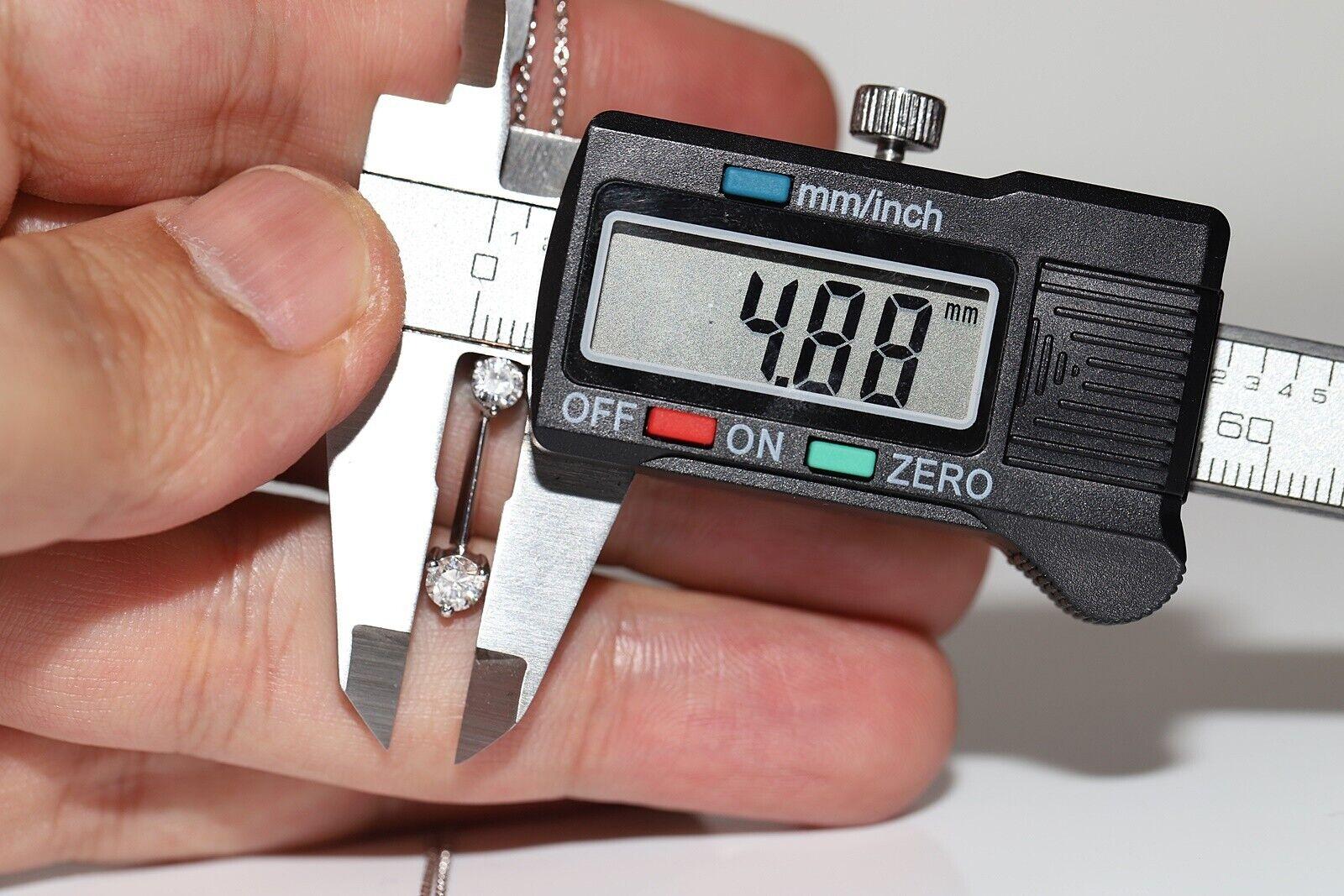 Collana con ciondolo a goccia decorato con diamanti naturali in oro bianco 18 carati in vendita 3