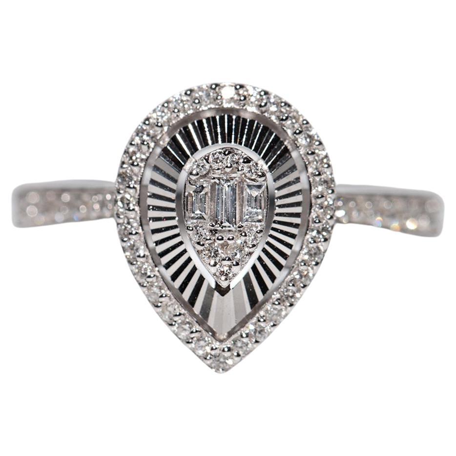 18k White Gold Natural Diamond Diamond Decorated Pear Style Ring