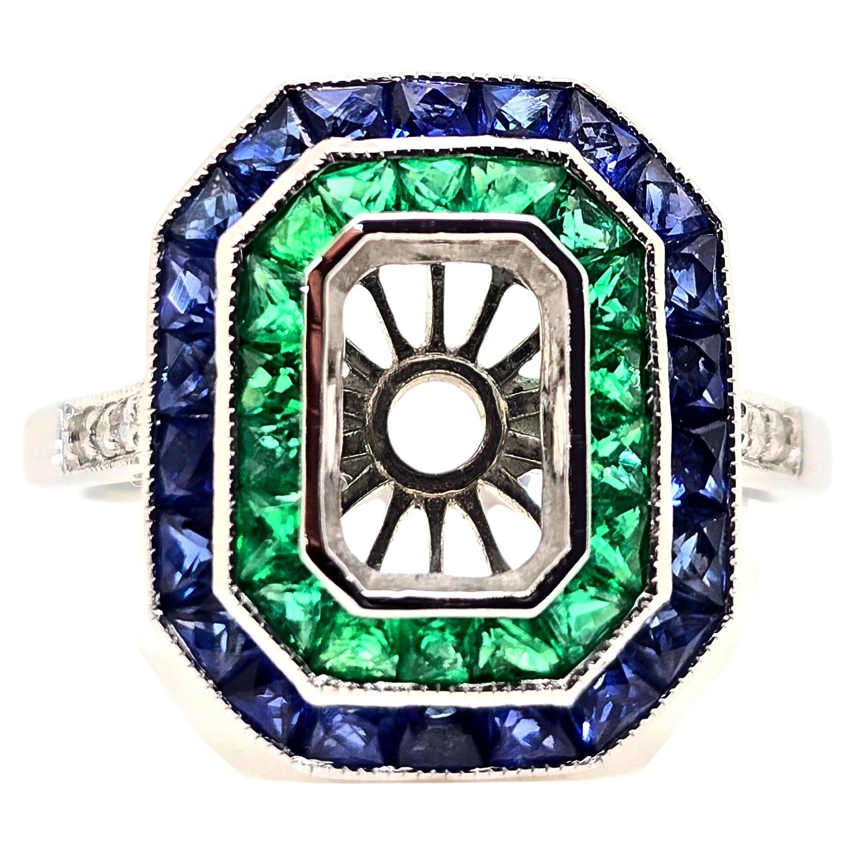 Anello in oro bianco 18 carati, diamante naturale, smeraldo e zaffiro, 4,3 grammi in vendita