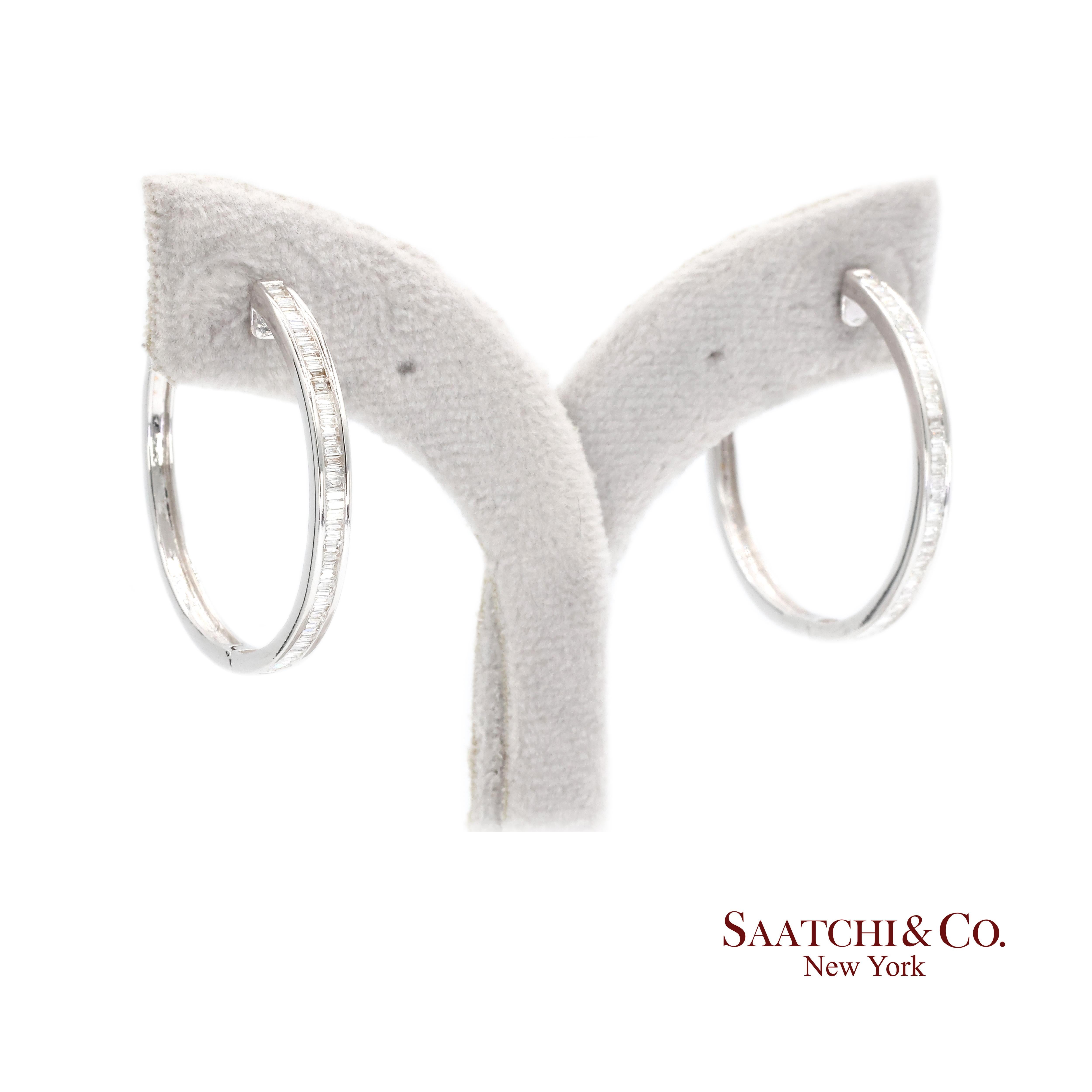 18K White Gold Natural Diamond Hoop Earring For Sale 1