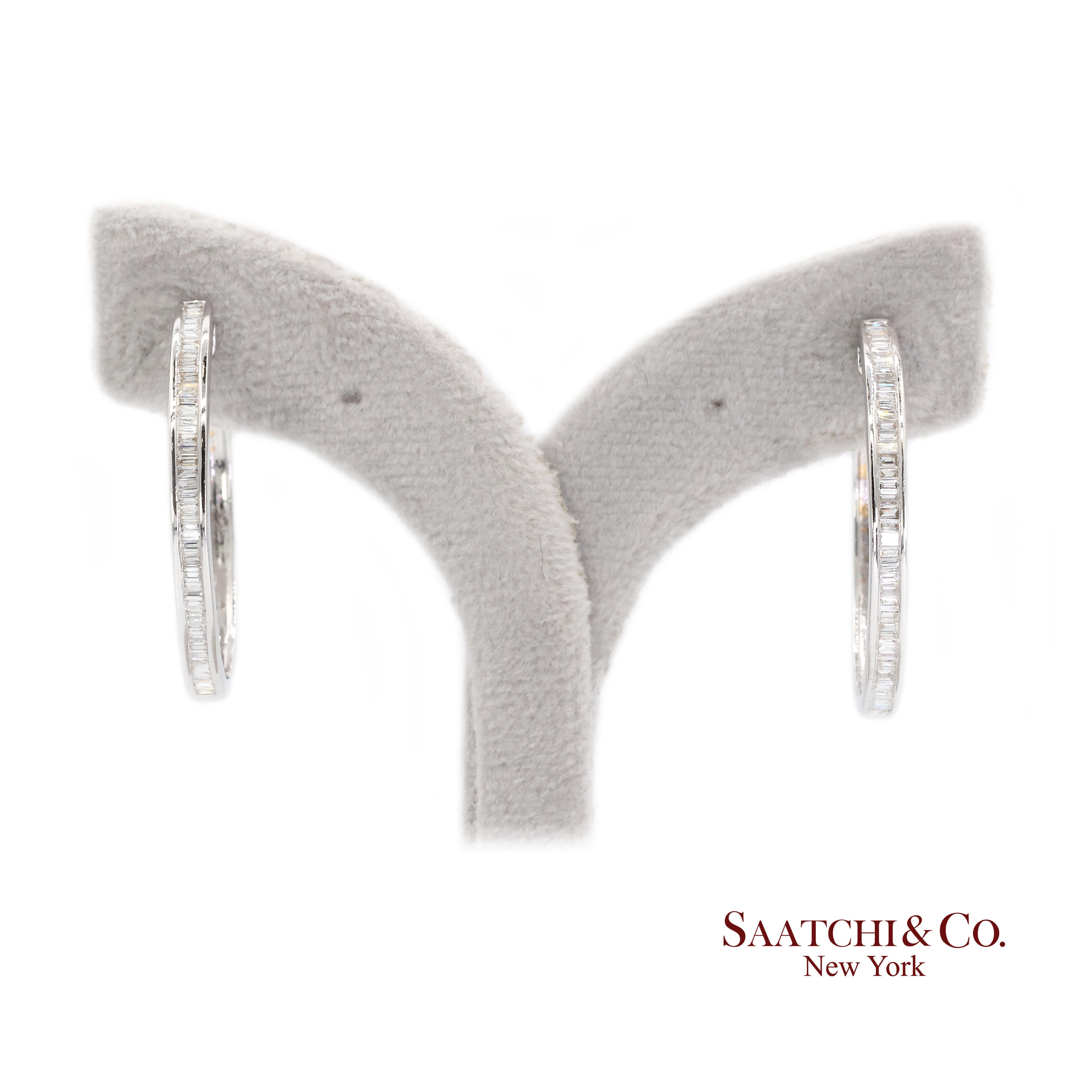 18K White Gold Natural Diamond Hoop Earring For Sale 2