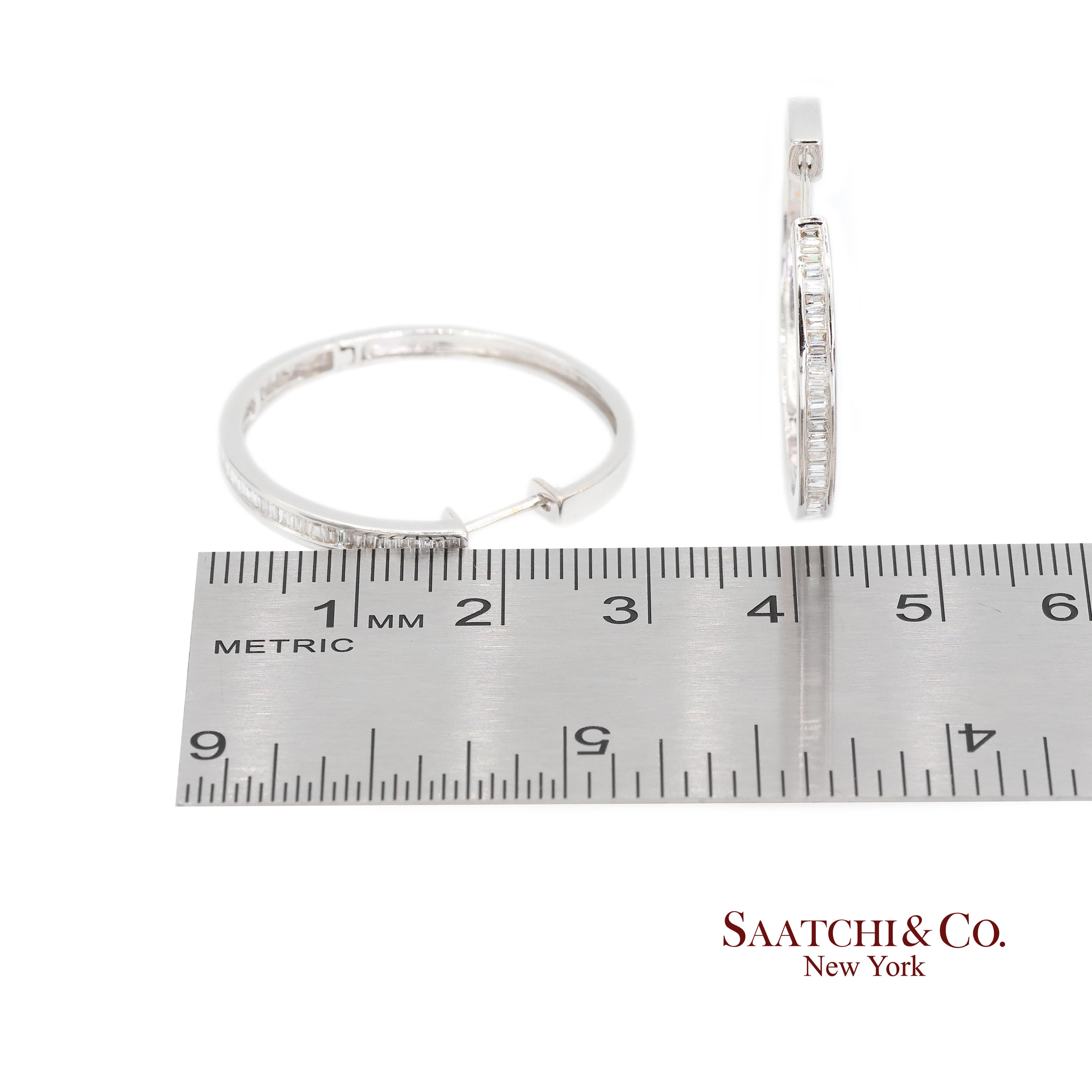 18K White Gold Natural Diamond Hoop Earring For Sale 3
