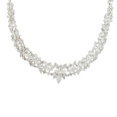 18k White Gold Natural Diamond Vine Necklace