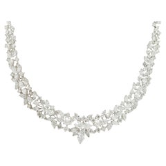 18k White Gold Natural Diamond Vine Necklace