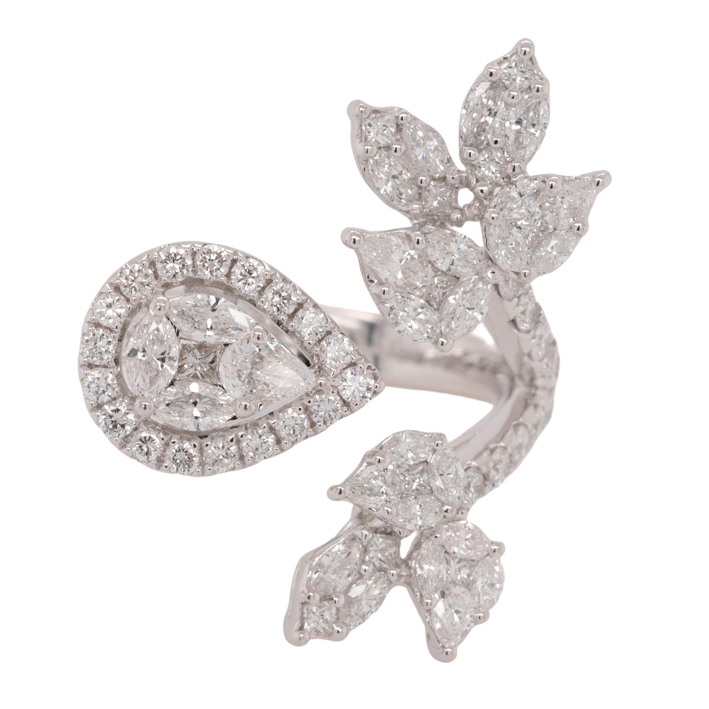 18k White Gold Natural Round Brilliant and Pear Cut Teardrop/Floral Diamond Ring 4