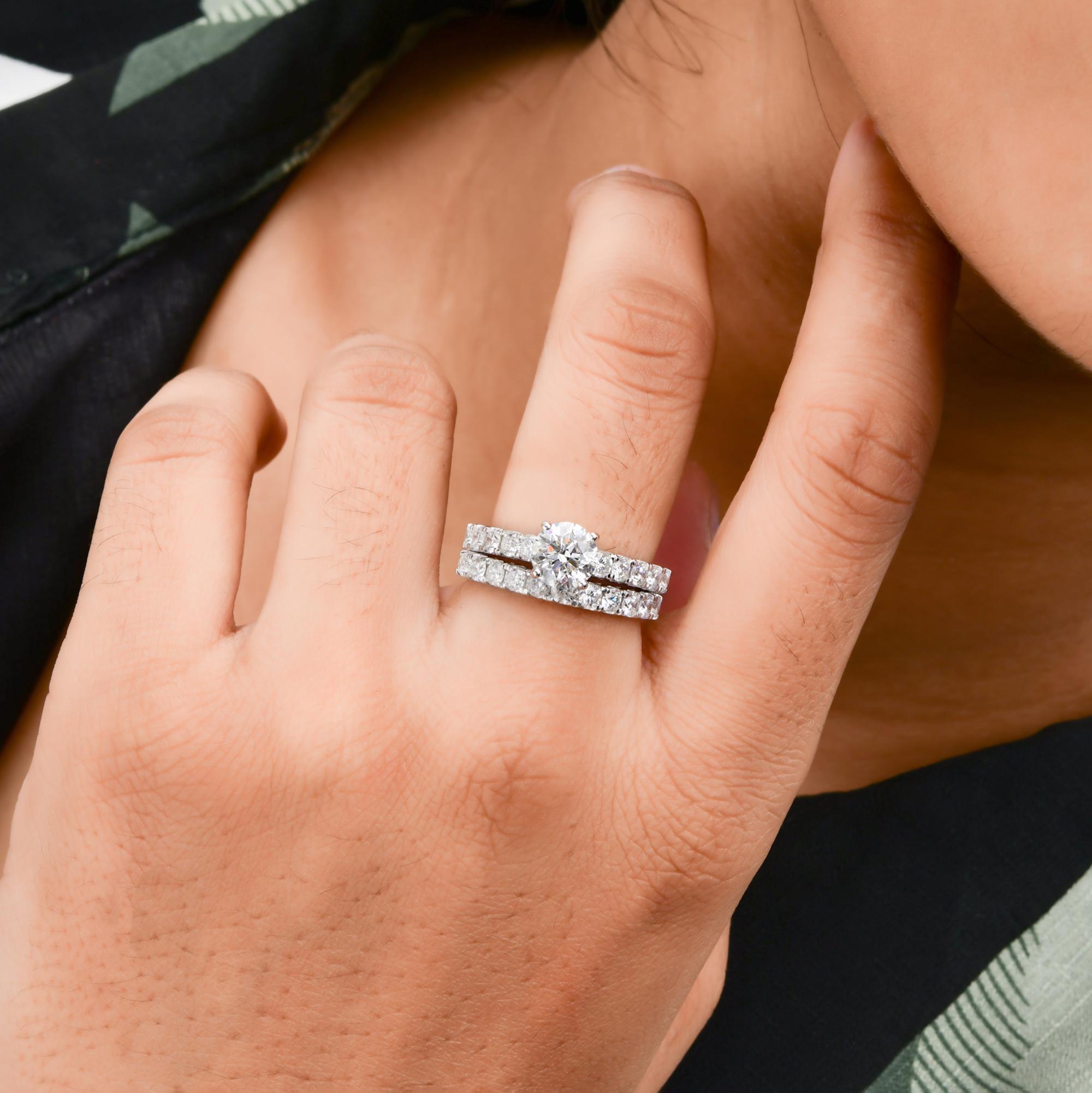 Round Cut 18k White Gold Natural Round Diamond Wedding Set Engagement Ring Fine Jewelry For Sale