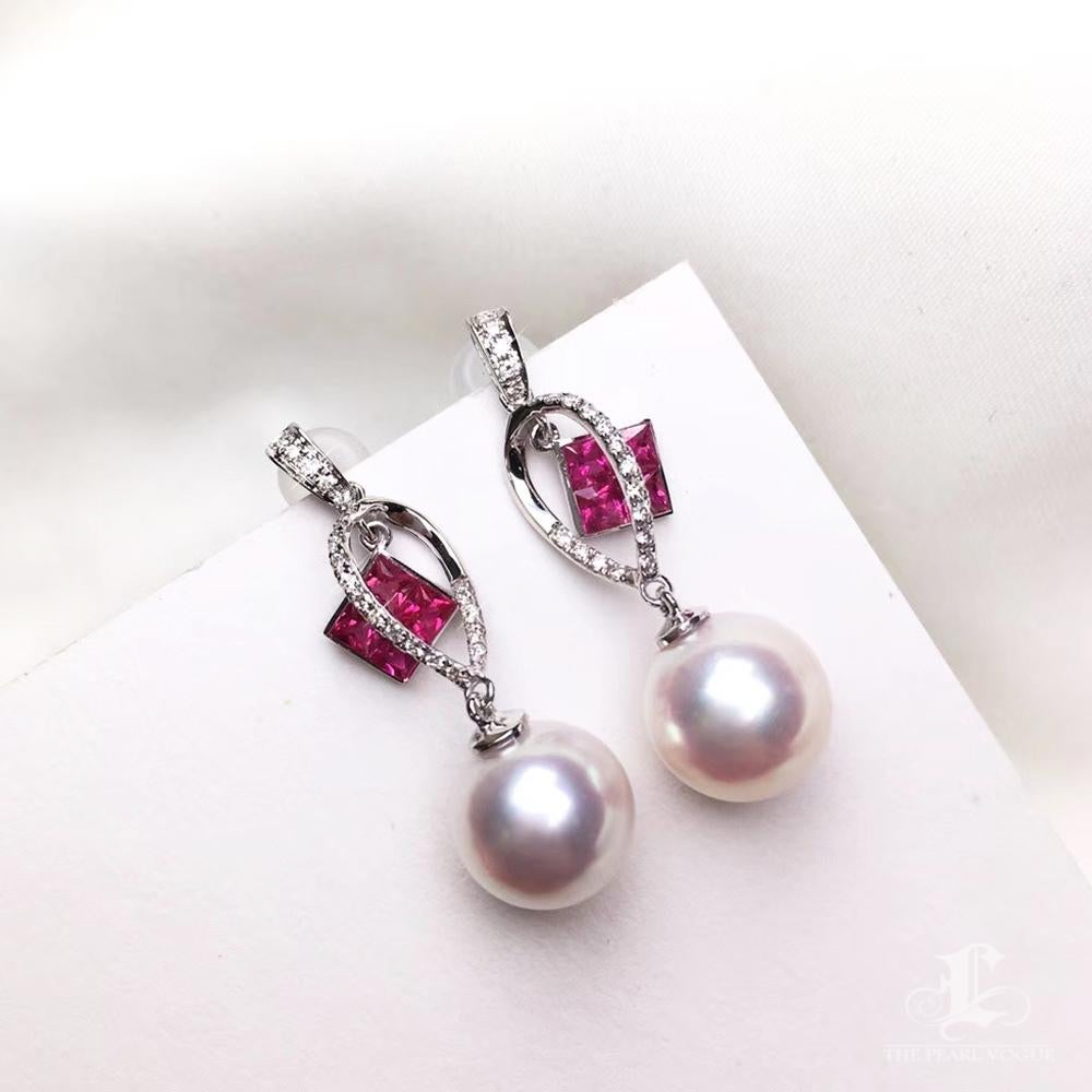 【Sculpted Geometry】Geometric Ruby & Akoya Pearl Drop Earrings In New Condition For Sale In New York, NY