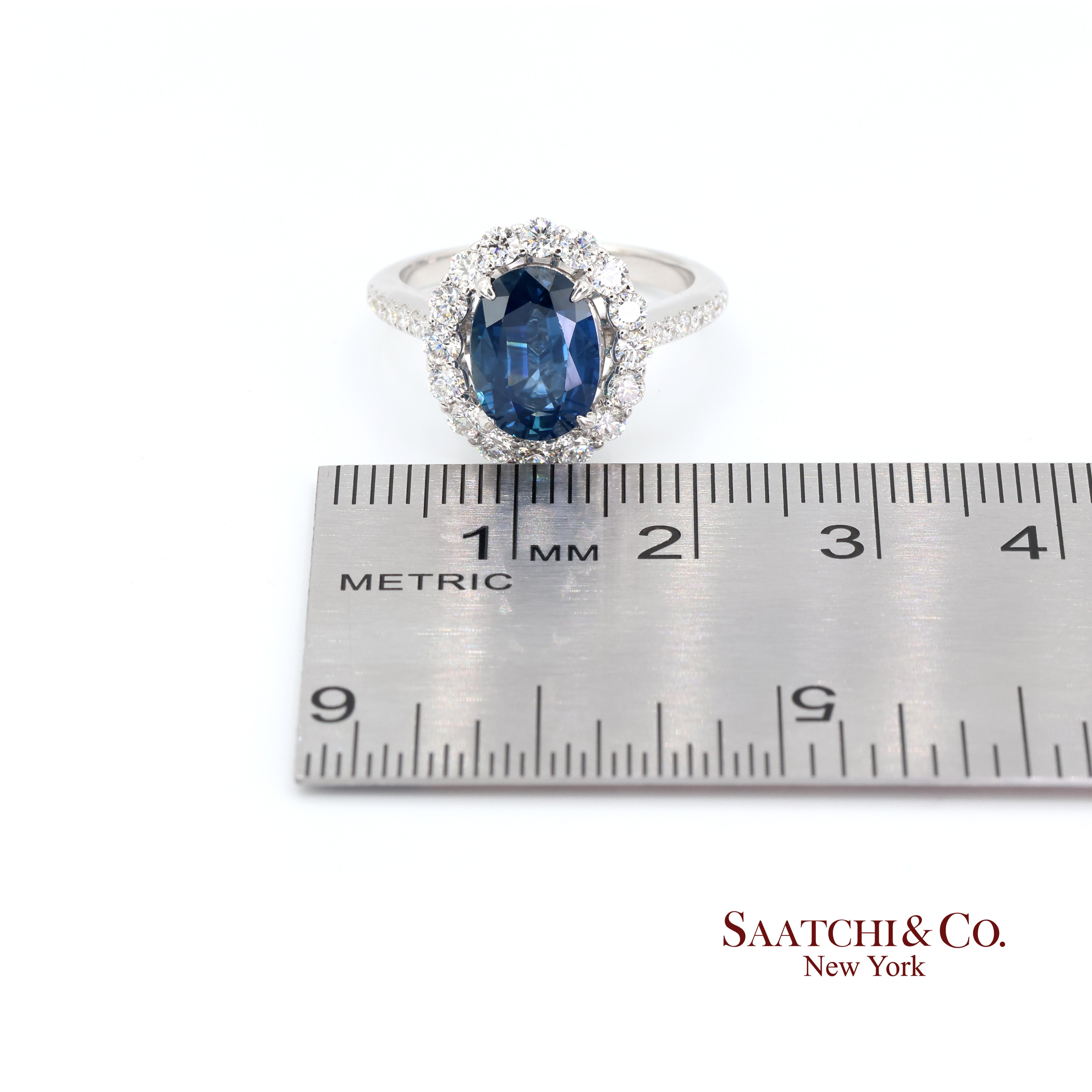 Anello con zaffiro naturale e diamante in oro bianco 18 carati in vendita 5