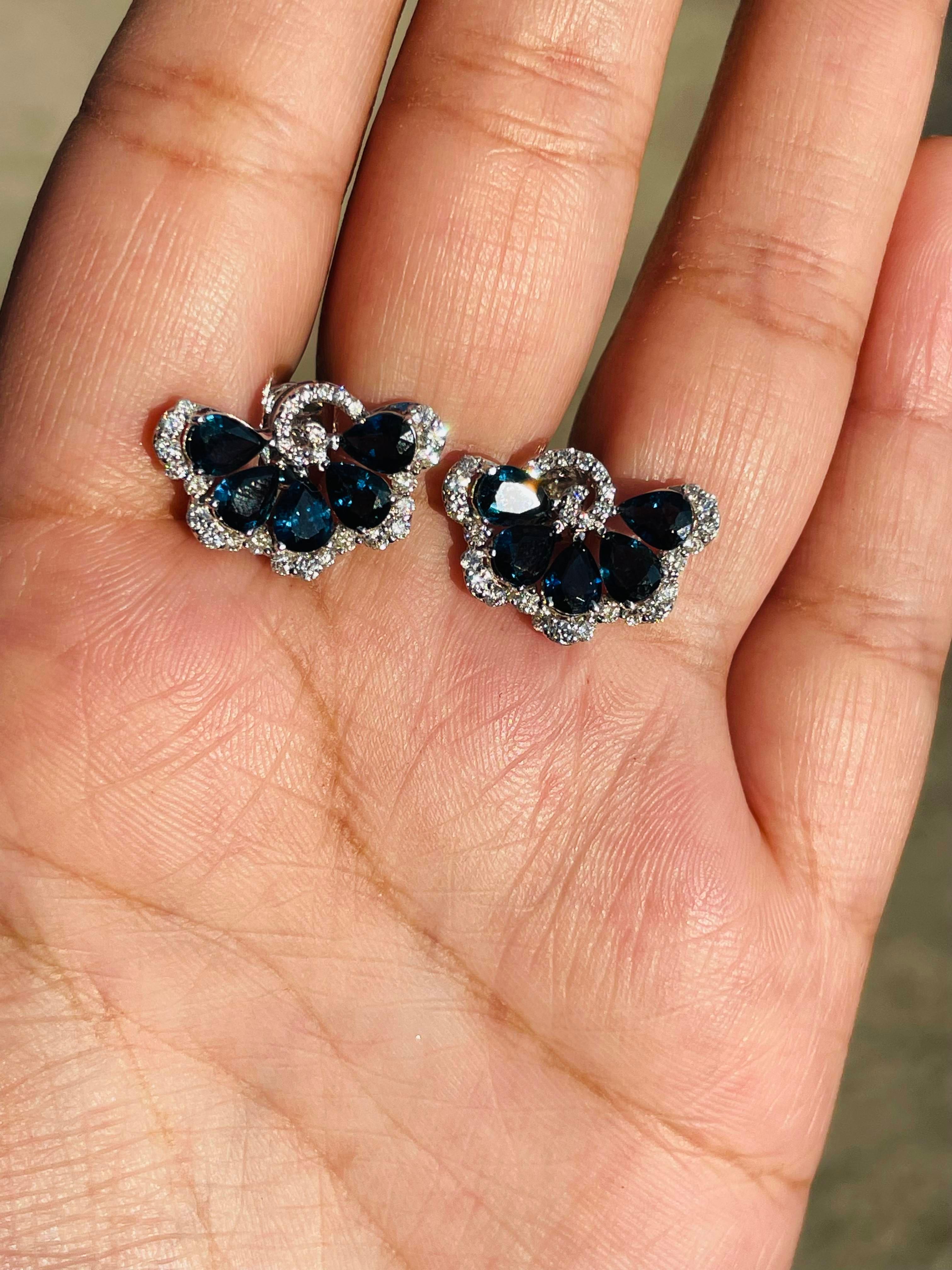 18K White Gold Natural Sapphire and Diamond Stud Earrings For Sale 2