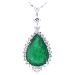18K White Gold Necklace with 13.00 CTW in Emerald & Diamond