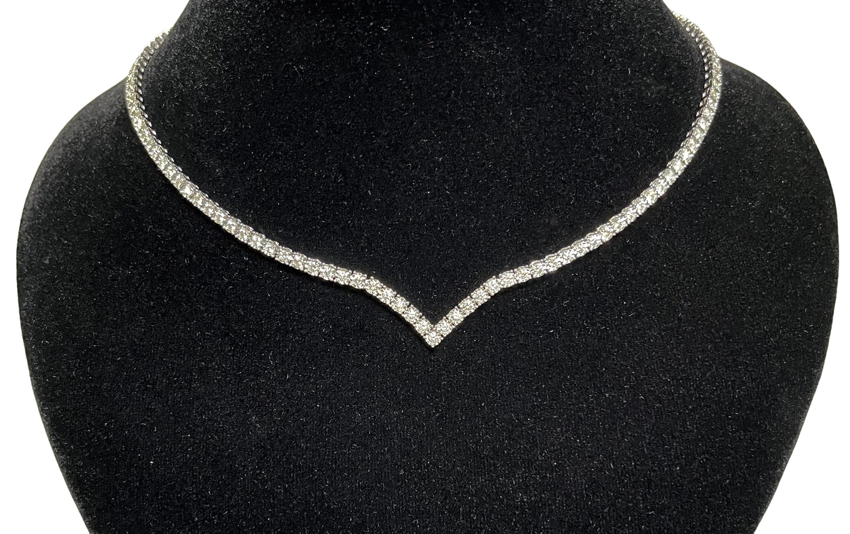 18K White Gold Necklace with Diamonds
18K White Gold - 26.95 GM
128 Diamonds - 5.08 CT

The Althoff Jewelry 18K white gold diamond necklace is a perfect example of how simplicity can be incredibly elegant. The necklace features high-quality diamonds
