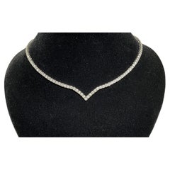 Collier en or blanc 18 carats avec diamants