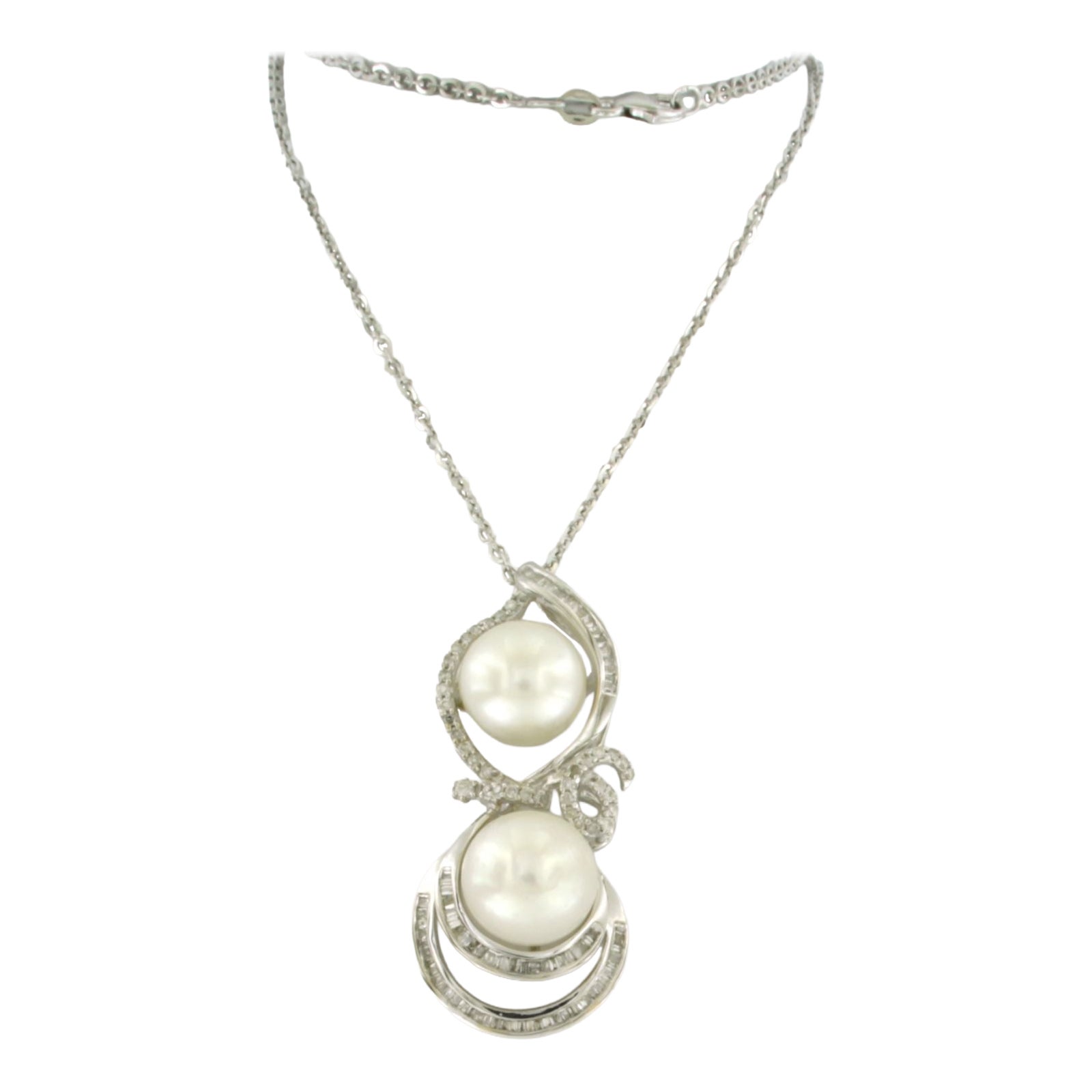 18k White Gold Necklace with Pearl and Diamond Pendant, 1.00ct