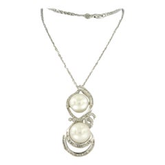 Halskette aus 18k Weißgold mit Perlen- und Diamantanhänger, 1,00ct