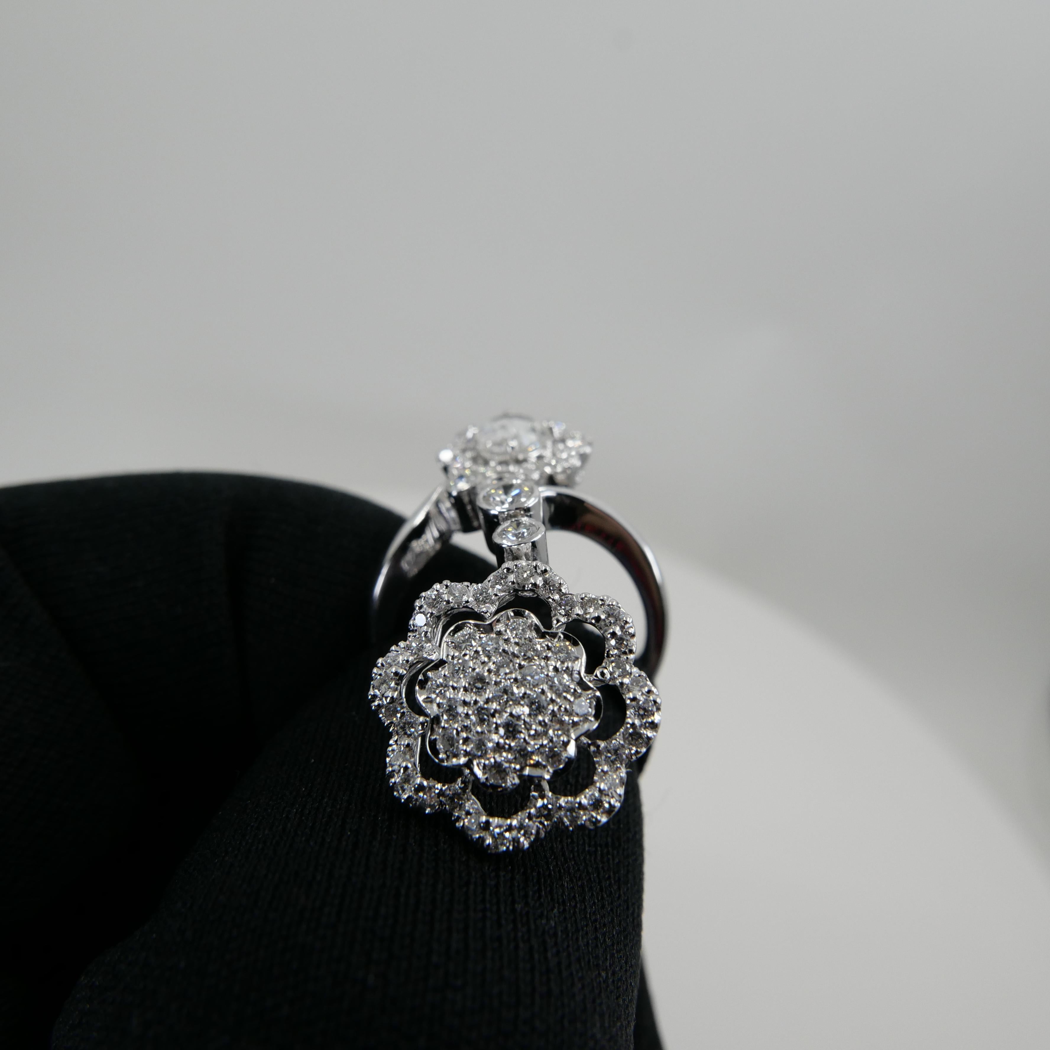 18K White Gold New Rose Cut Diamonds Flower Motif Pendant and Ring Set For Sale 12