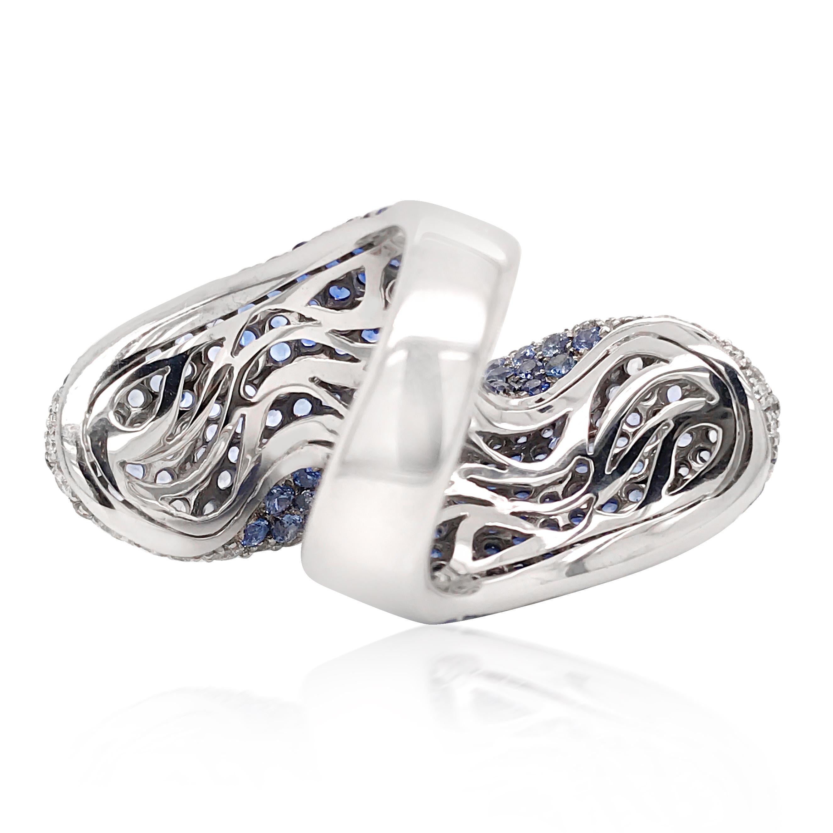 Round Cut 18 Karat White Gold, Ombre Sapphire and Diamond Ring