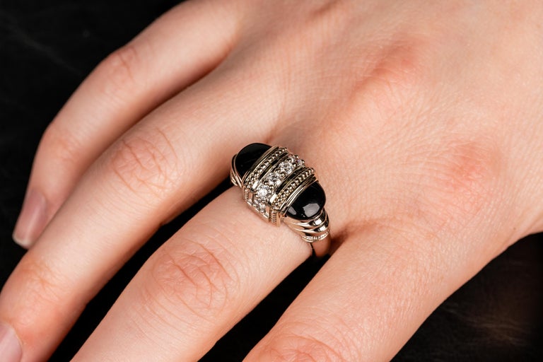 18 Karat White Gold Onyx and White Diamond Ring For Sale at 1stDibs