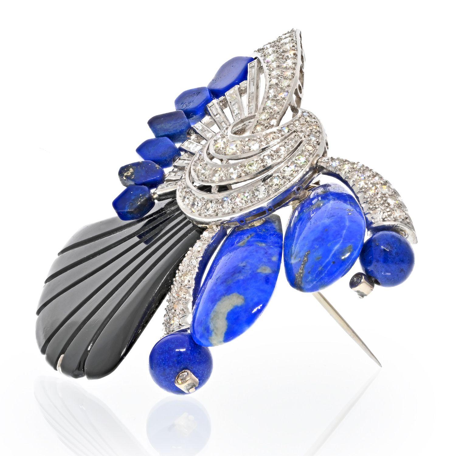 18K White Gold Onyx, Blue Lapis and Diamond Brooch In Excellent Condition For Sale In New York, NY