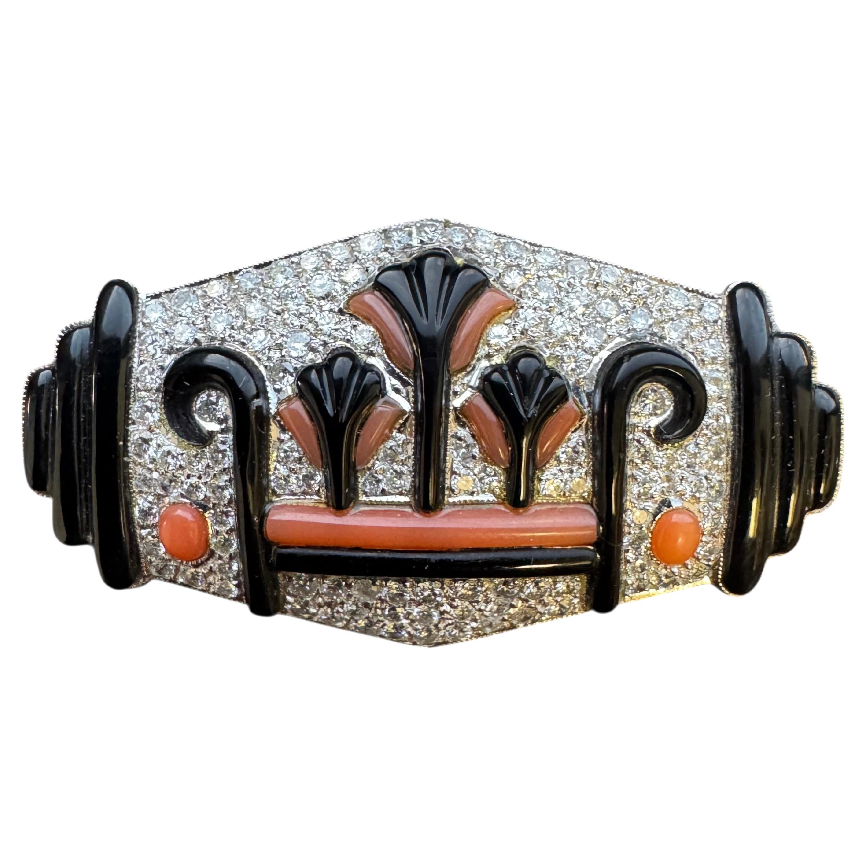 Broche géométrique en or blanc 18K en onyx, corail et diamant en vente