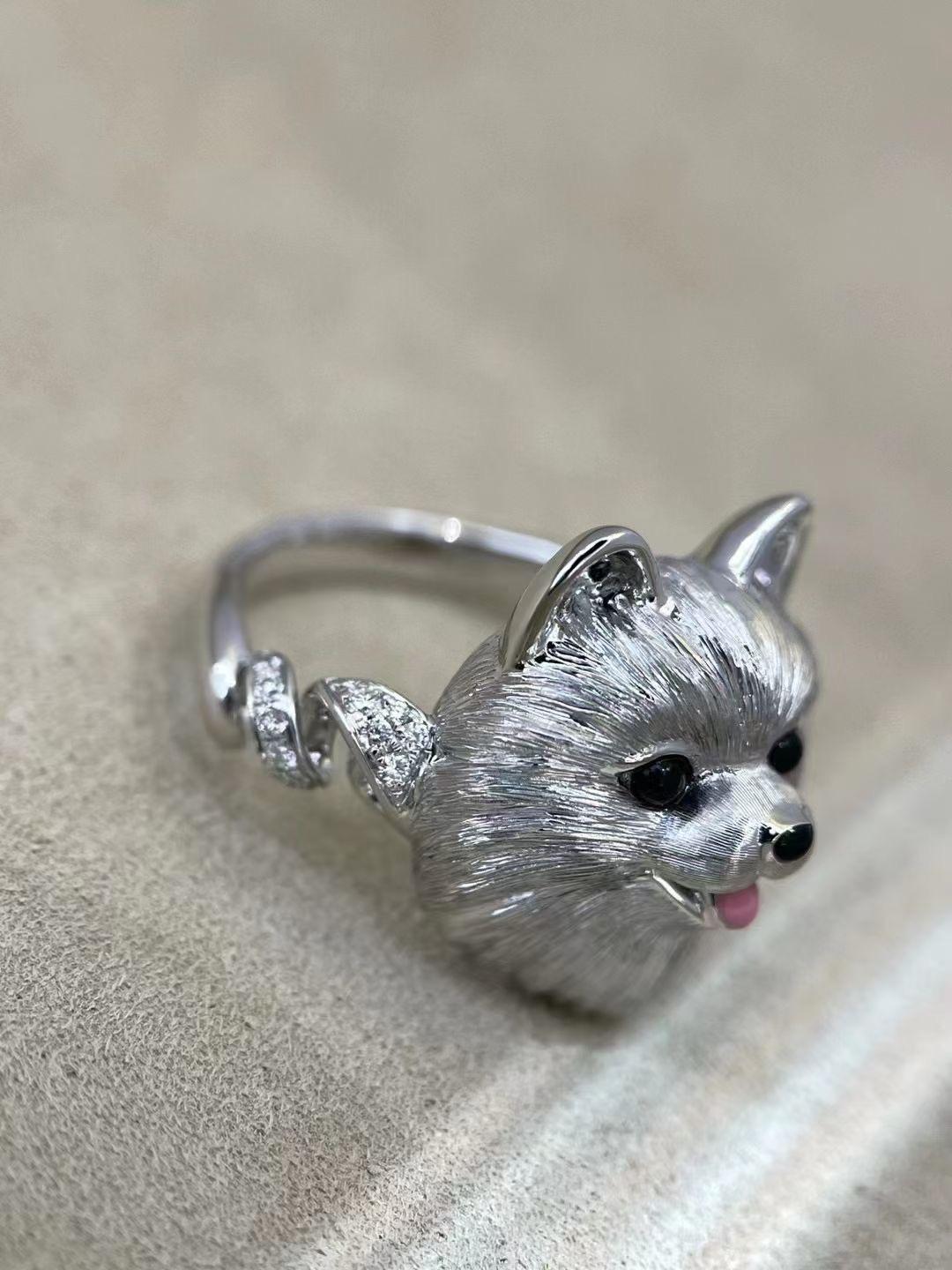18K White Gold Onyx & Diamond 'Dog' Collection Ring For Sale 5