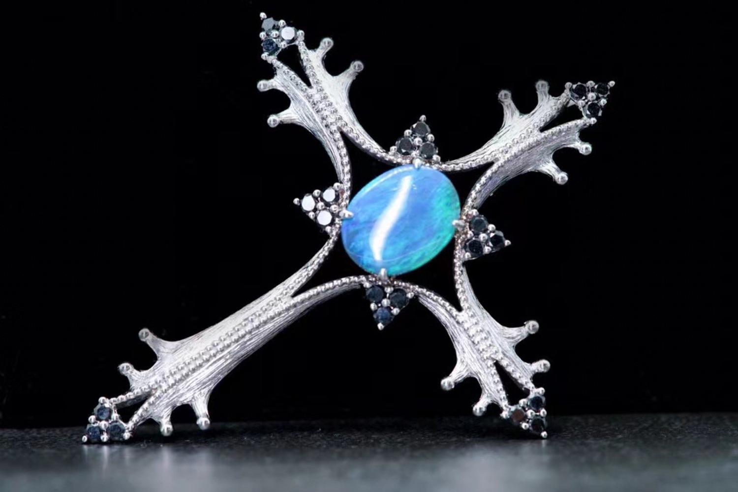 18K White Gold Opal & Blue Sapphire Cross Pendant Necklace with Diamonds

1 Opal - 3.55 CT
Diamonds - 0.95 CT
18K White Gold -10.96 GM

Highly Customizable
Jewelry Designer Brand from Hong Kong