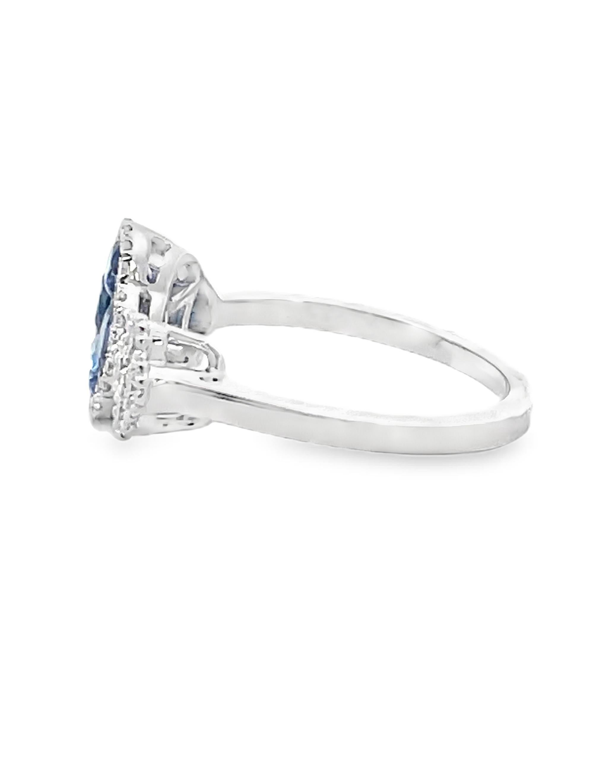 Contemporary 18K White Gold Open Bypass Quatrefoil Ring with Sapphires & Diamonds For Sale