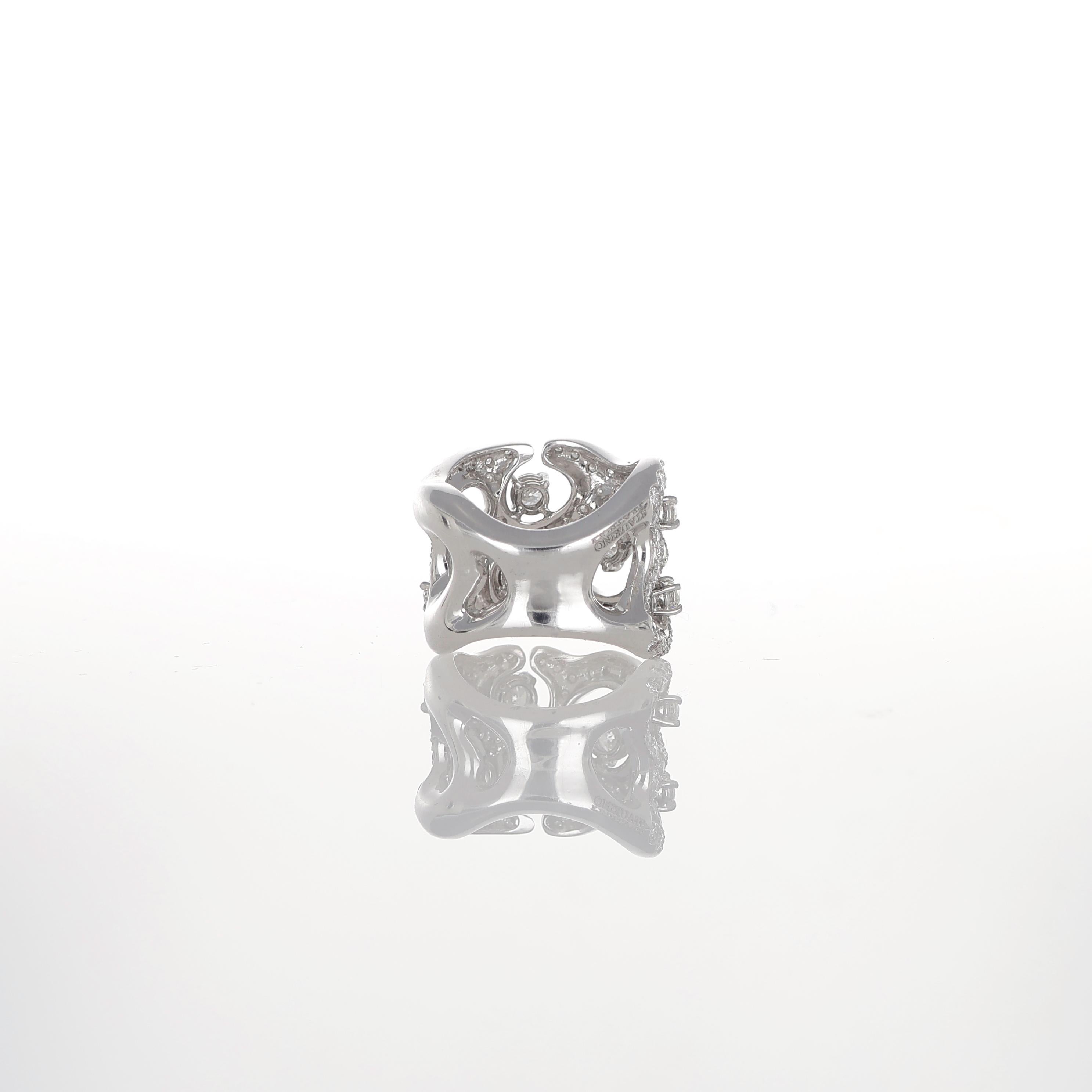 18K White Gold Openwork Diamond Pavé Ring In New Condition For Sale In Bergamo, BG
