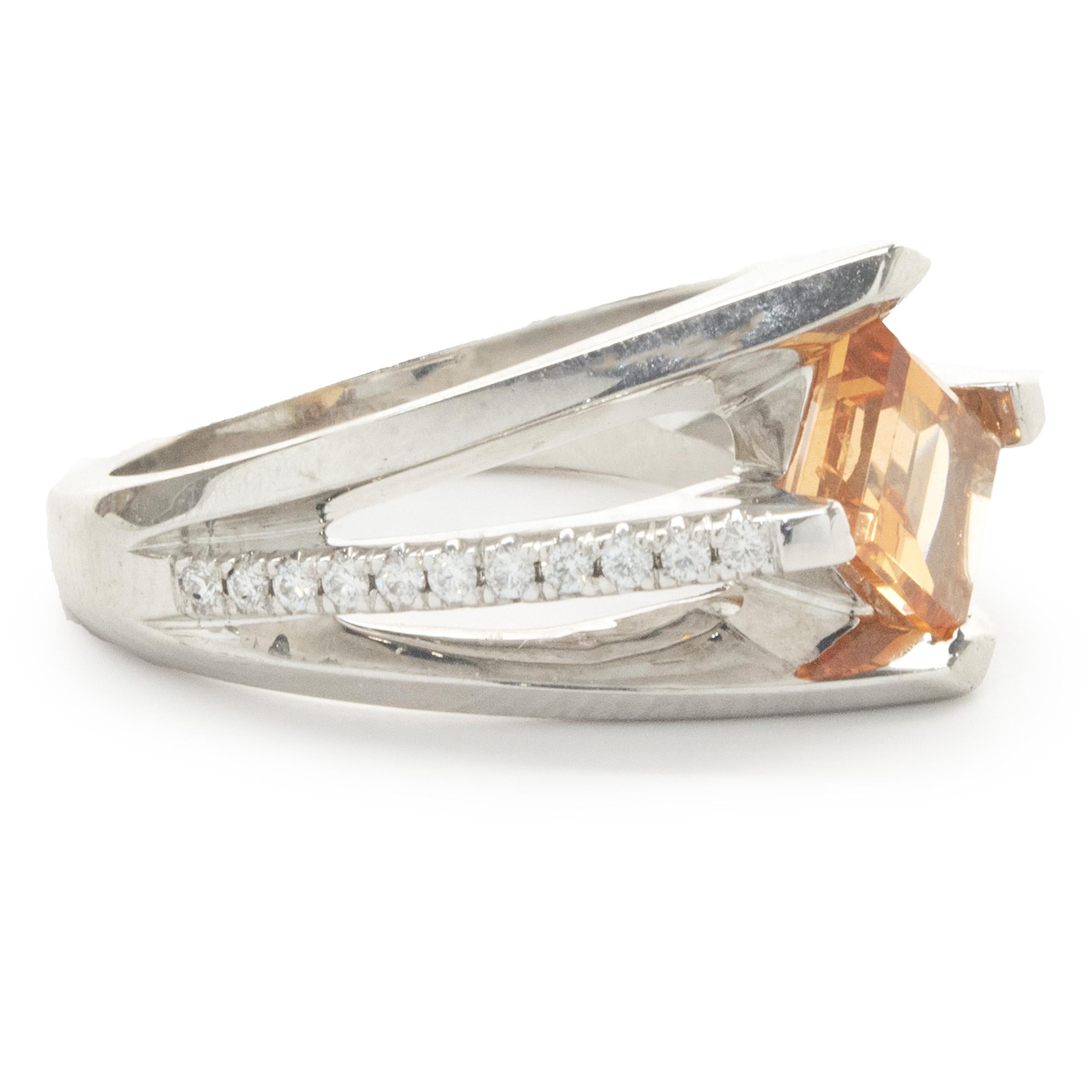 18 Karat Weißgold Ring mit orangefarbenem Granat und Diamant im Zustand „Hervorragend“ im Angebot in Scottsdale, AZ