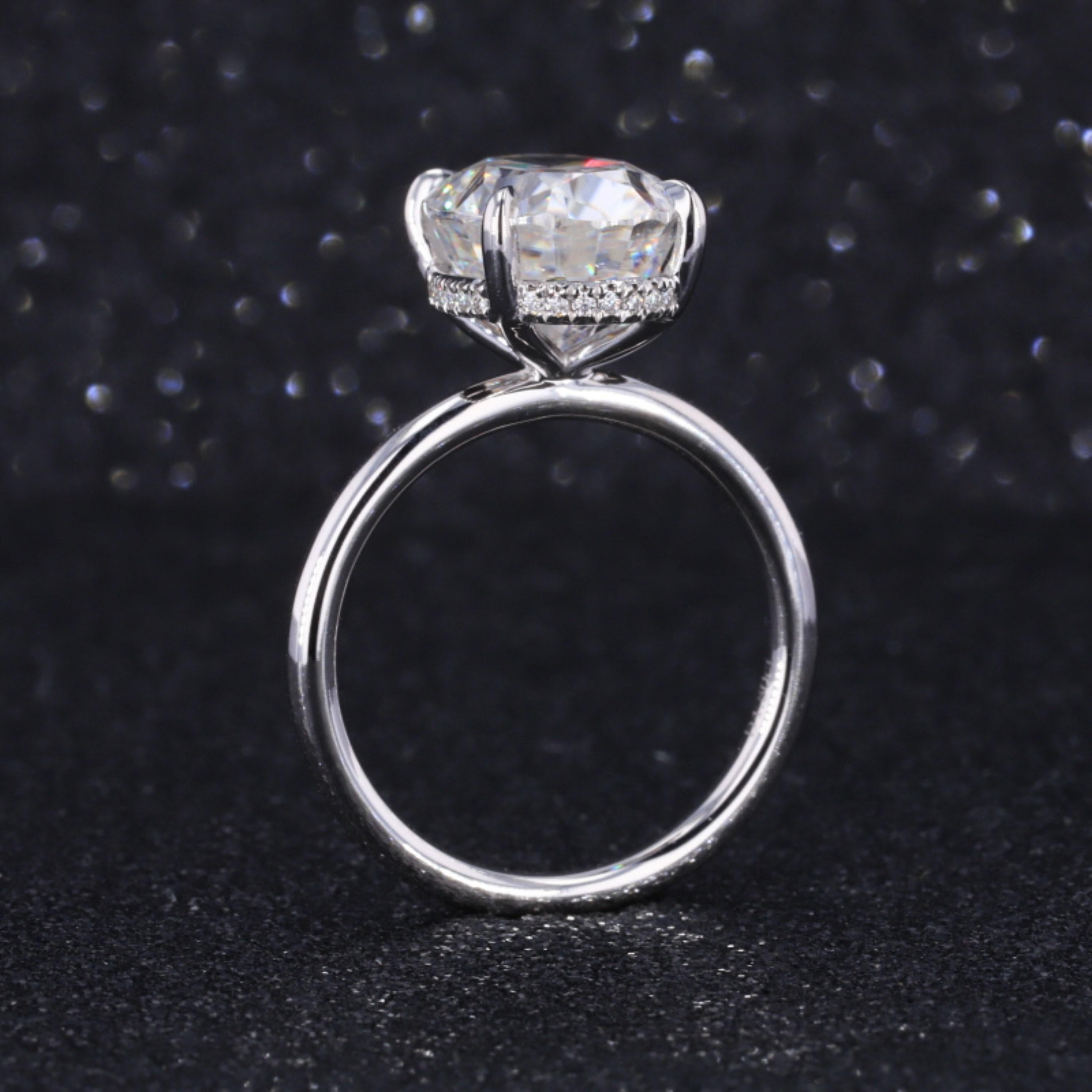 For Sale:  Art Deco 3 Carat Certified Natural Diamond Engagement Ring in 18K Gold 4