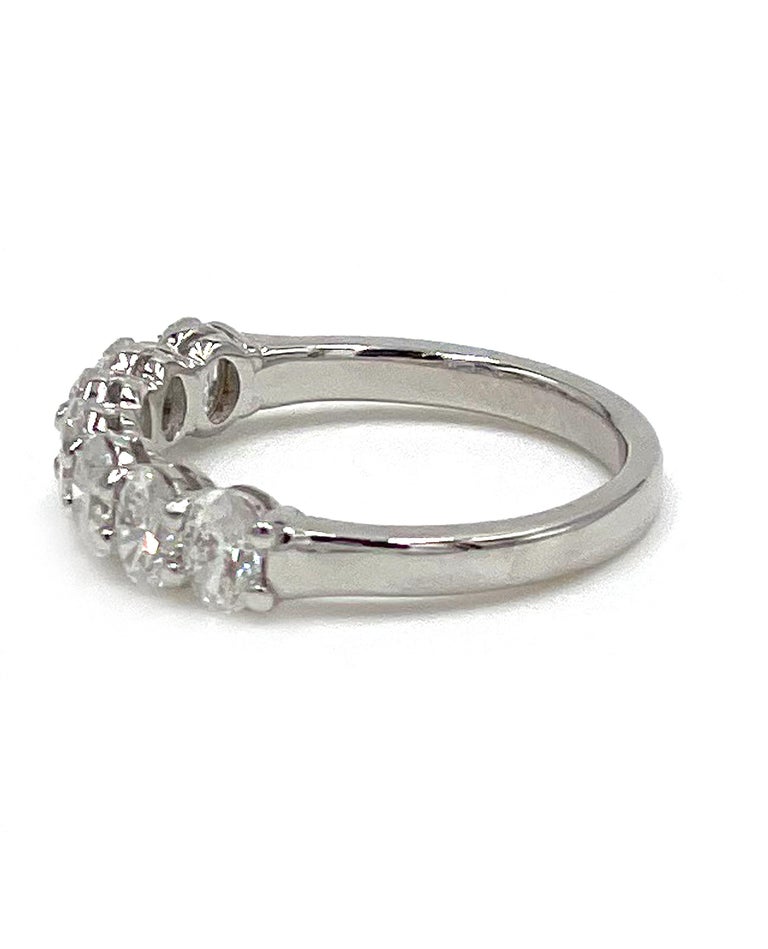 18K White Gold Oval Diamond Band For Sale at 1stDibs