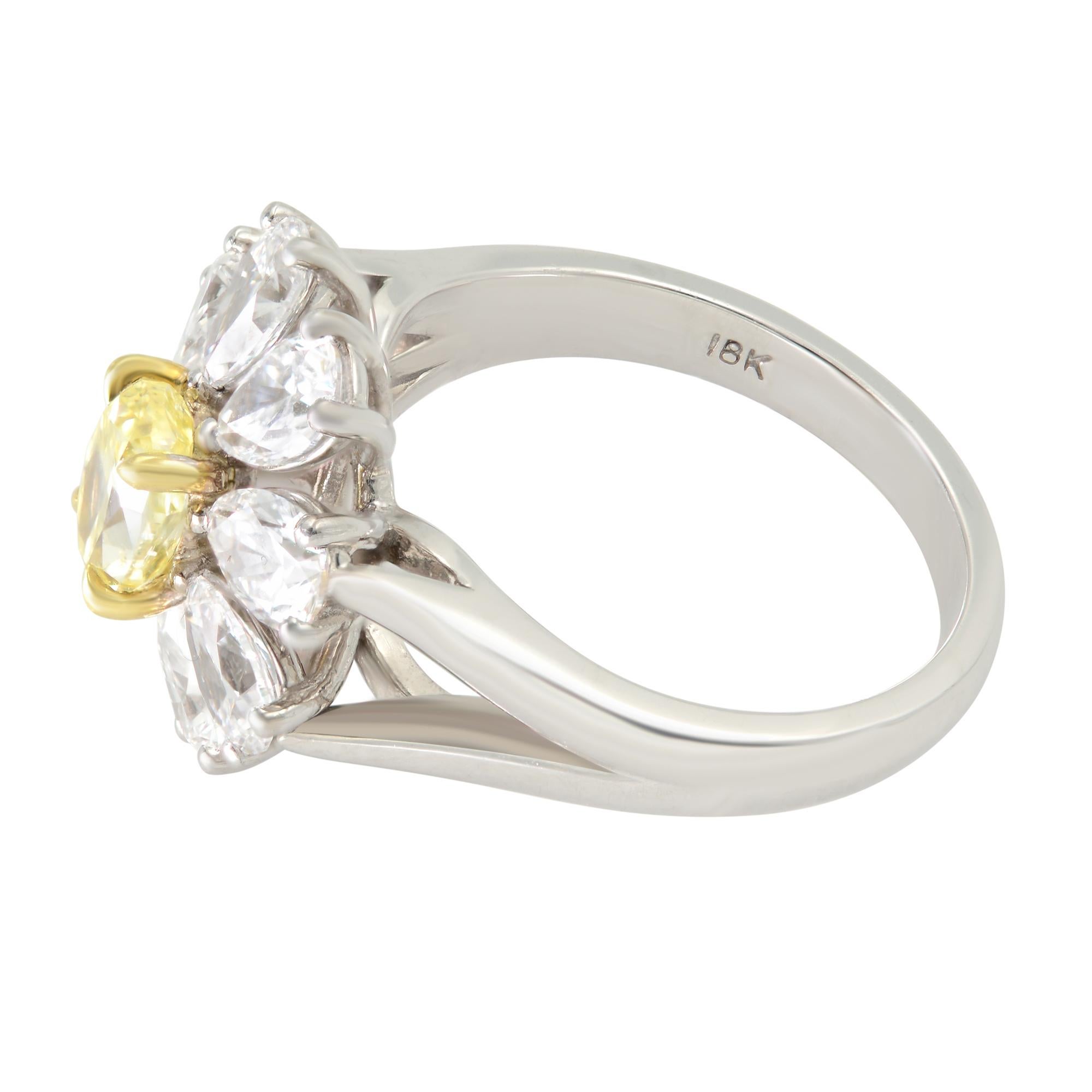 Oval Cut 18K White Gold Oval Fancy Yellow and Pear Shape Diamond Ring 0.80cttw For Sale