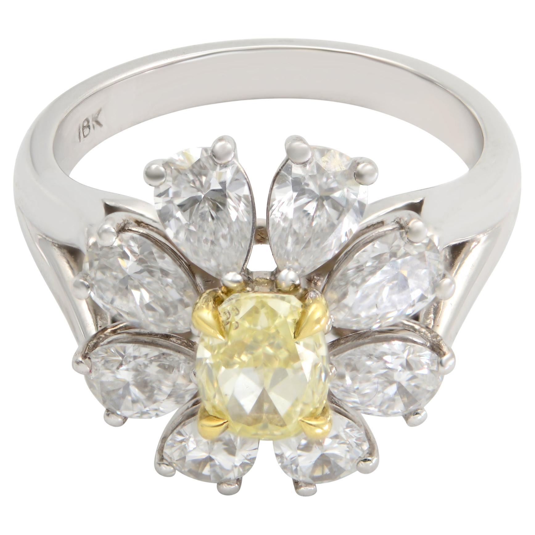18K White Gold Oval Fancy Yellow and Pear Shape Diamond Ring 0.80cttw For Sale