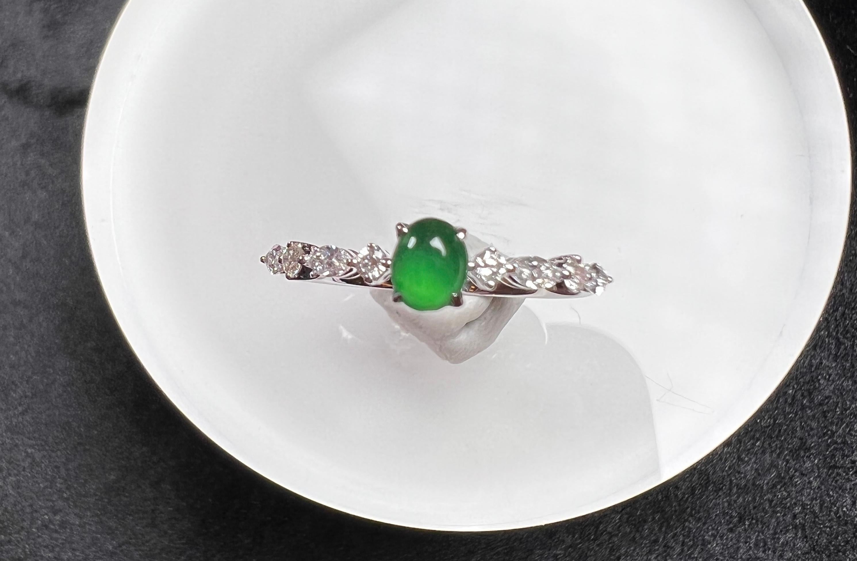 Women's or Men's 18K White Gold Oval Green Jadeite Mixed Cut Diamond Ring Engagement Ring For Sale