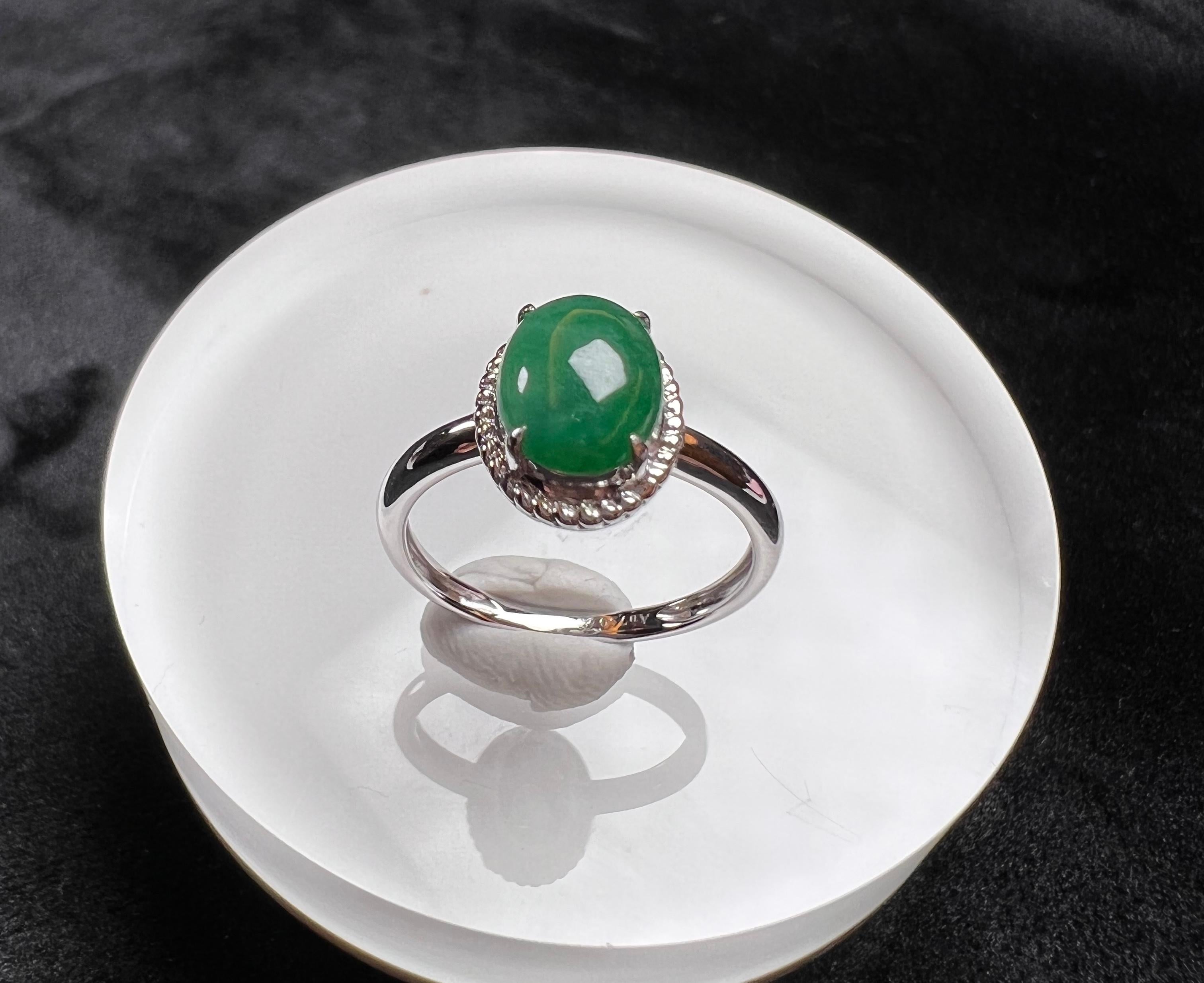 Women's or Men's 18K White Gold Oval Green Jadeite Ring Engagement Ring For Sale