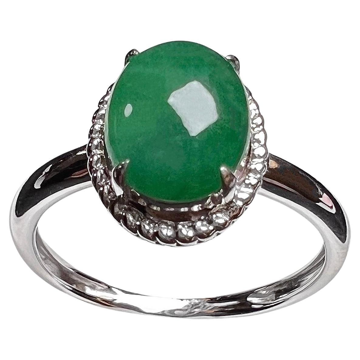18K White Gold Oval Green Jadeite Ring Engagement Ring For Sale