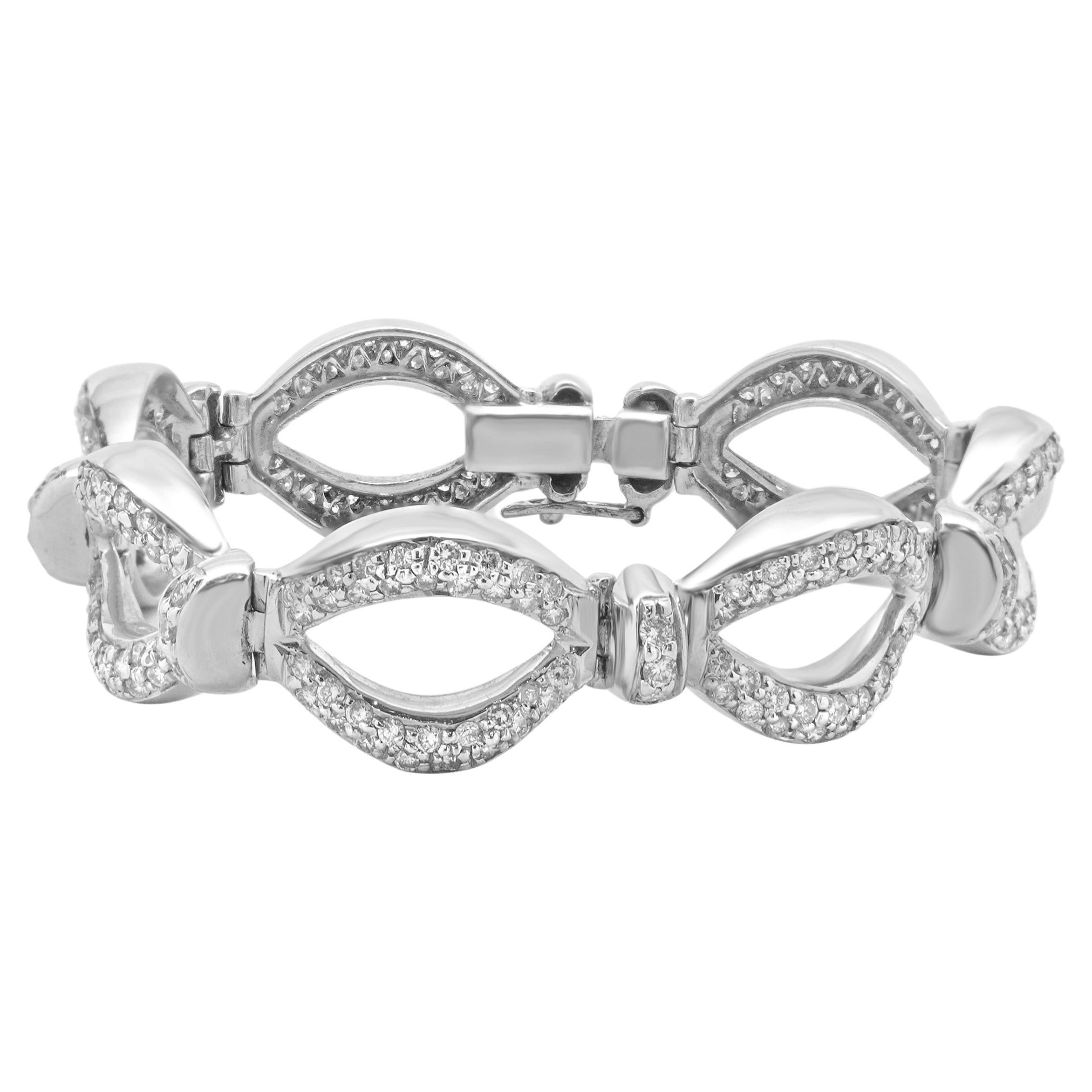 18k White Gold Oval Link Diamond Bracelet For Sale