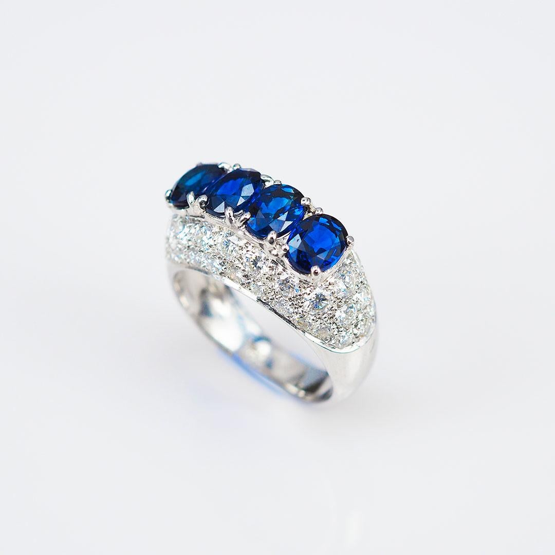 Women's 18K White gold Oval Sapphire and Diamond Ring For Sale