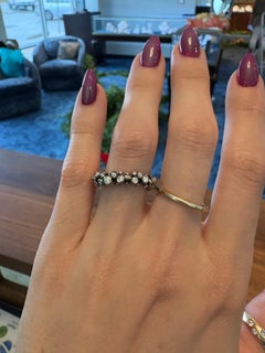 18K White Gold / Oxidized Silver Round Brilliant Cut Diamond Ring. Size 5.5