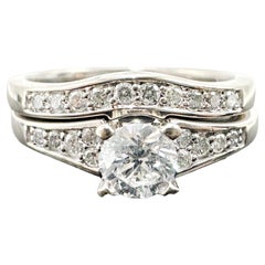 18 Karat Weißgold/Palladium-Mischung Natürlicher Diamant Verlobungsring-Set. 0,71TCW