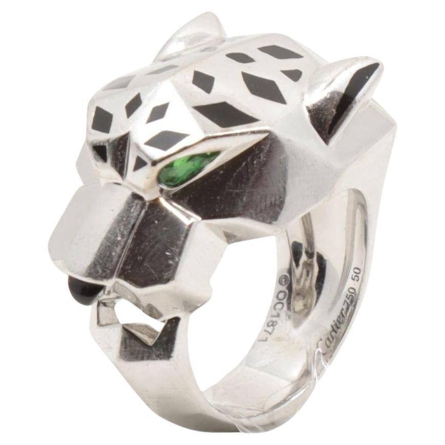 Bague Panthère de Cartier en or blanc 18K en vente