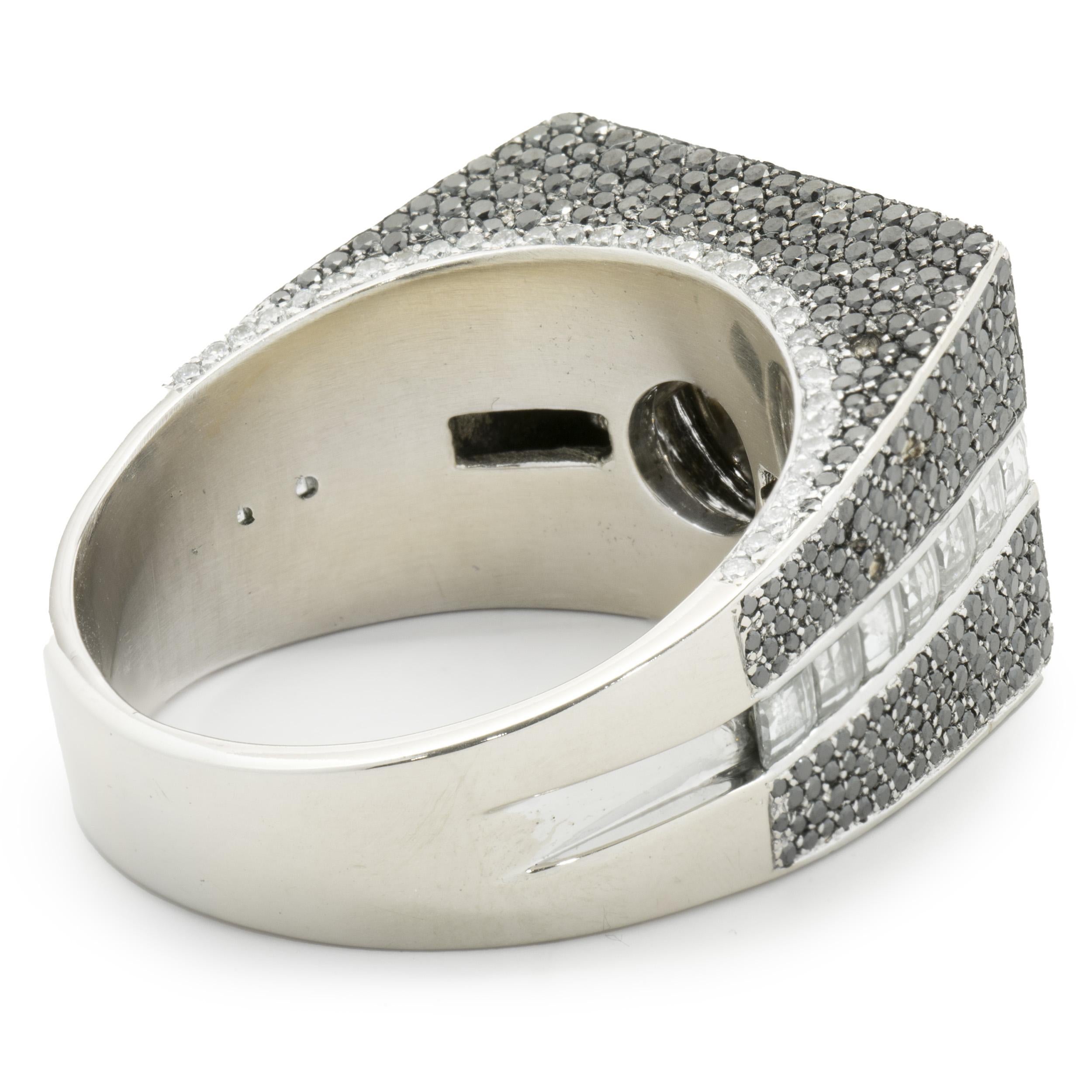 Round Cut 18k White Gold Pave Black Diamond and Invisible Set White Diamond Signet Ring