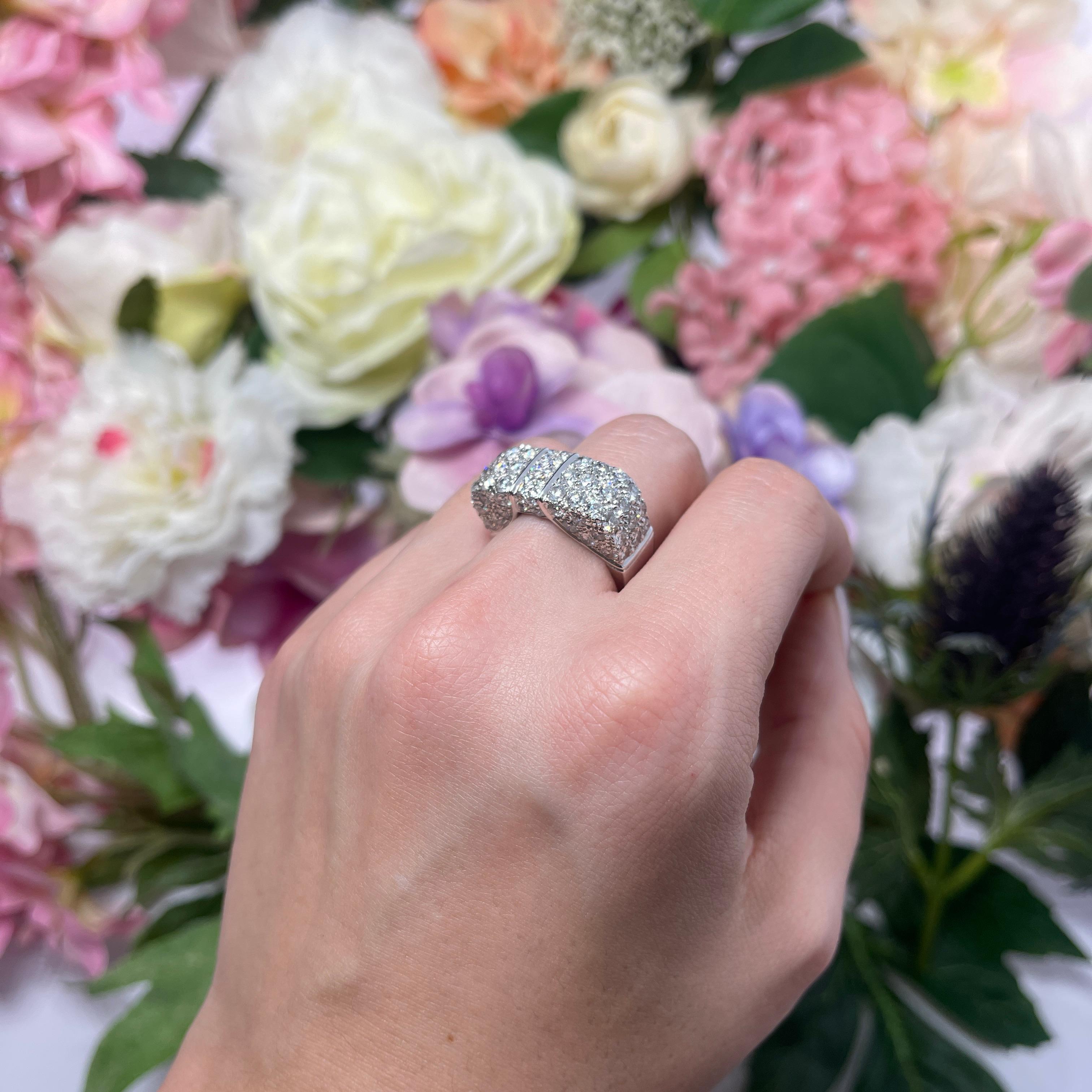 18K White Gold Pavé Diamond Band For Sale 2
