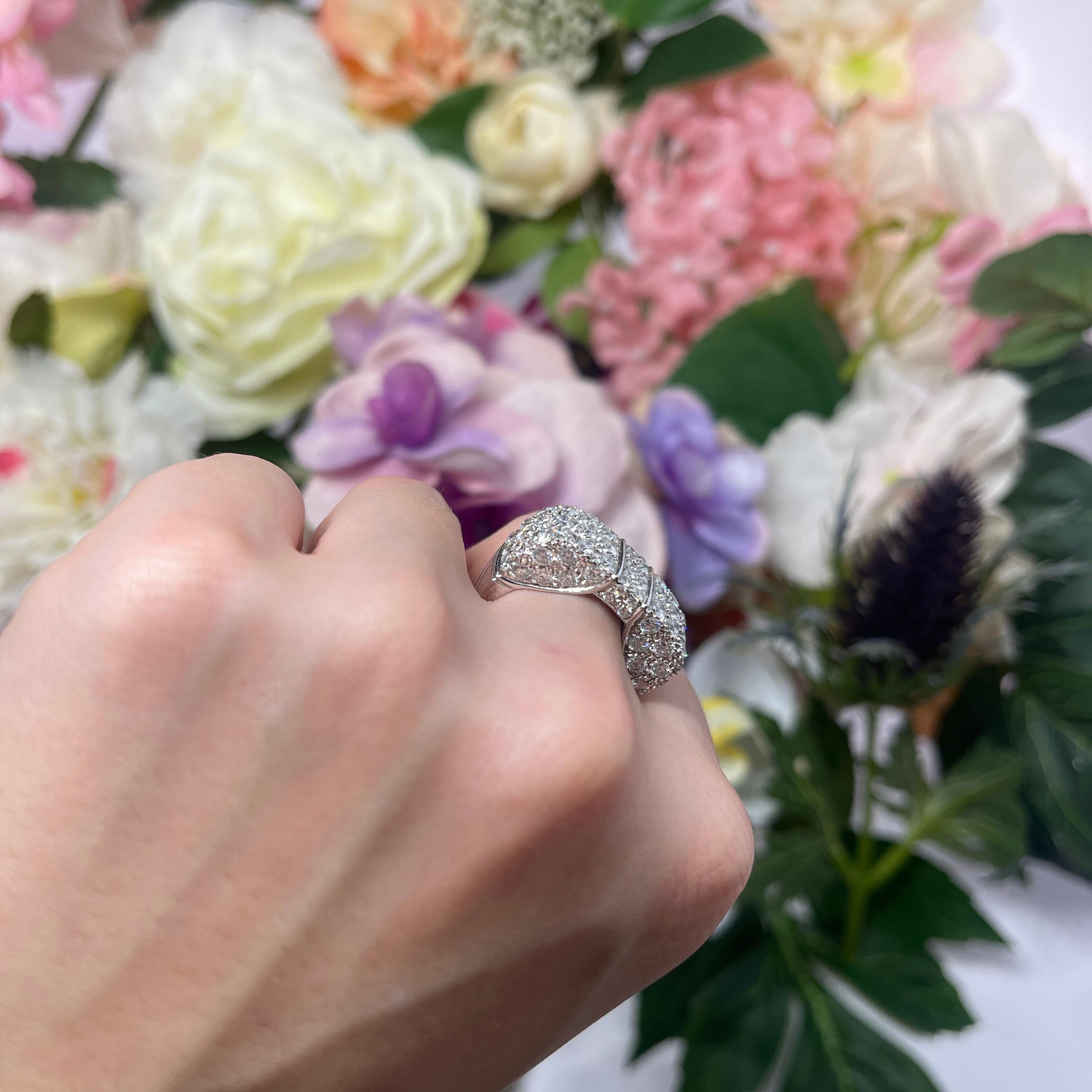 18K White Gold Pavé Diamond Band For Sale 3