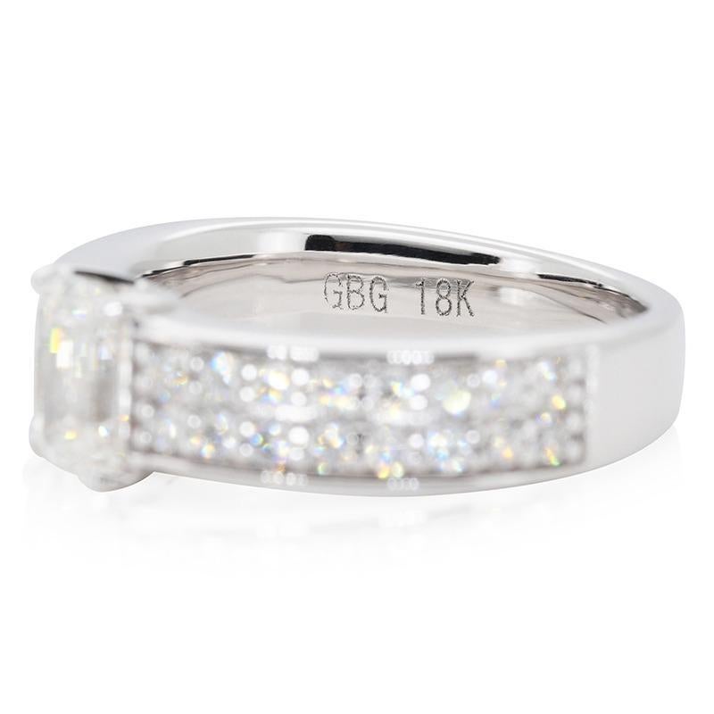 18K White Gold Pave Diamond Band Ring with 1.48 ct Natural Diamonds, GIA cert In New Condition In רמת גן, IL