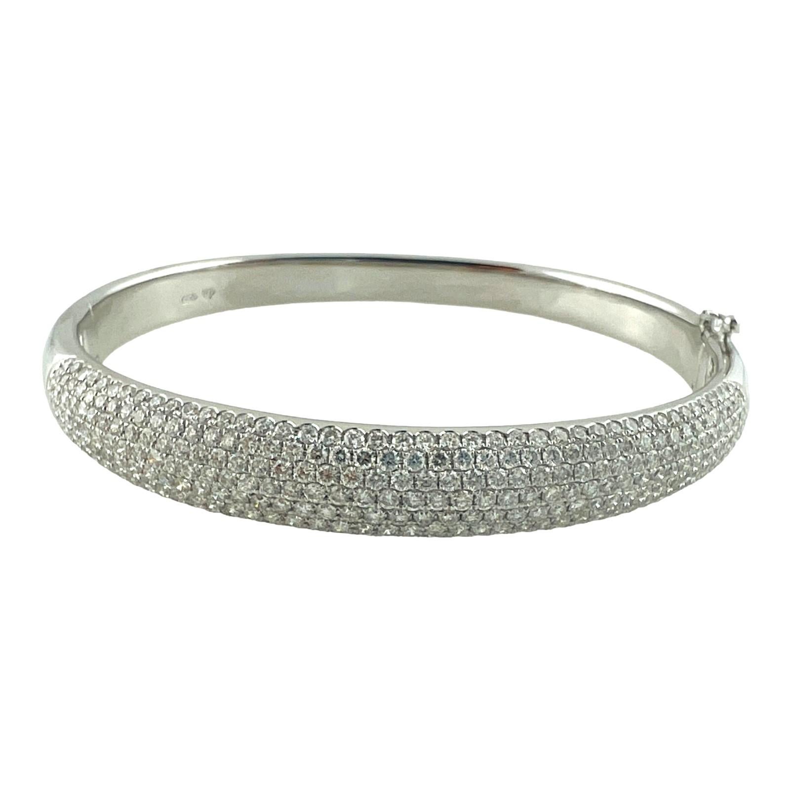Women's 18K White Gold Pave Diamond Bangle Bracelet For Sale