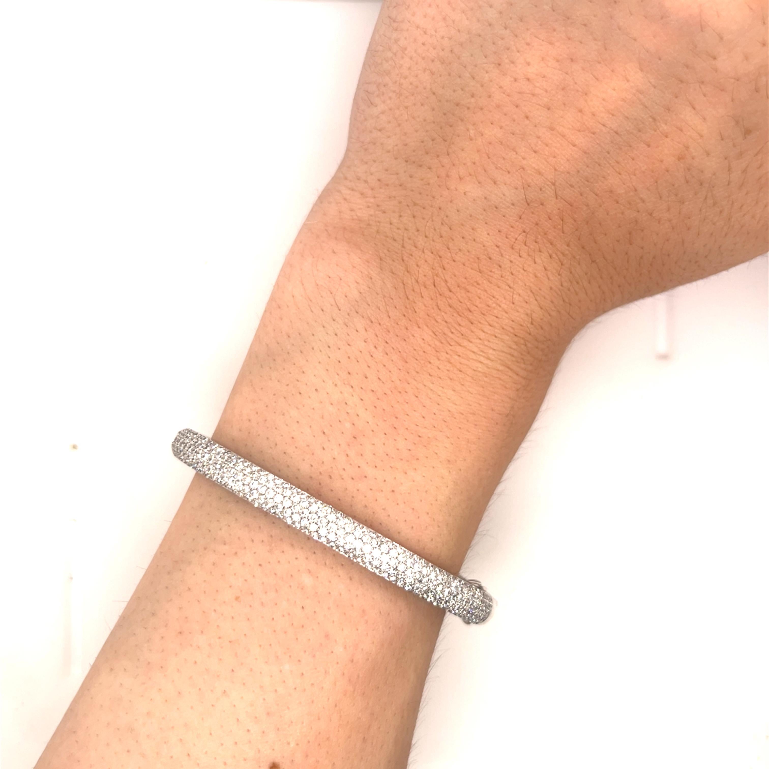 Pulsera Pavé de Diamantes en Oro Blanco de 18k en venta 1