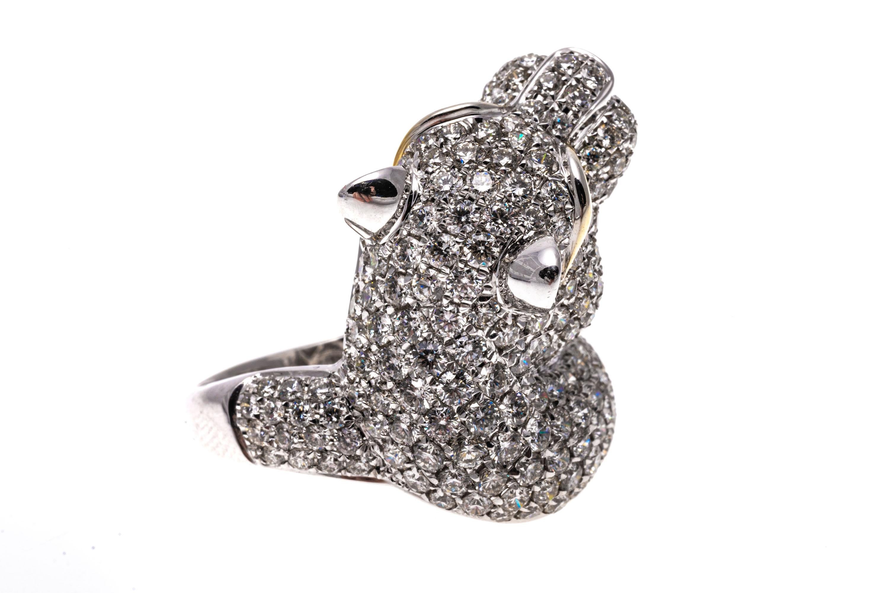 18k White Gold Pave Diamond Figural Panther Head Ring, App. 2.75 TCW In Good Condition For Sale In Southport, CT